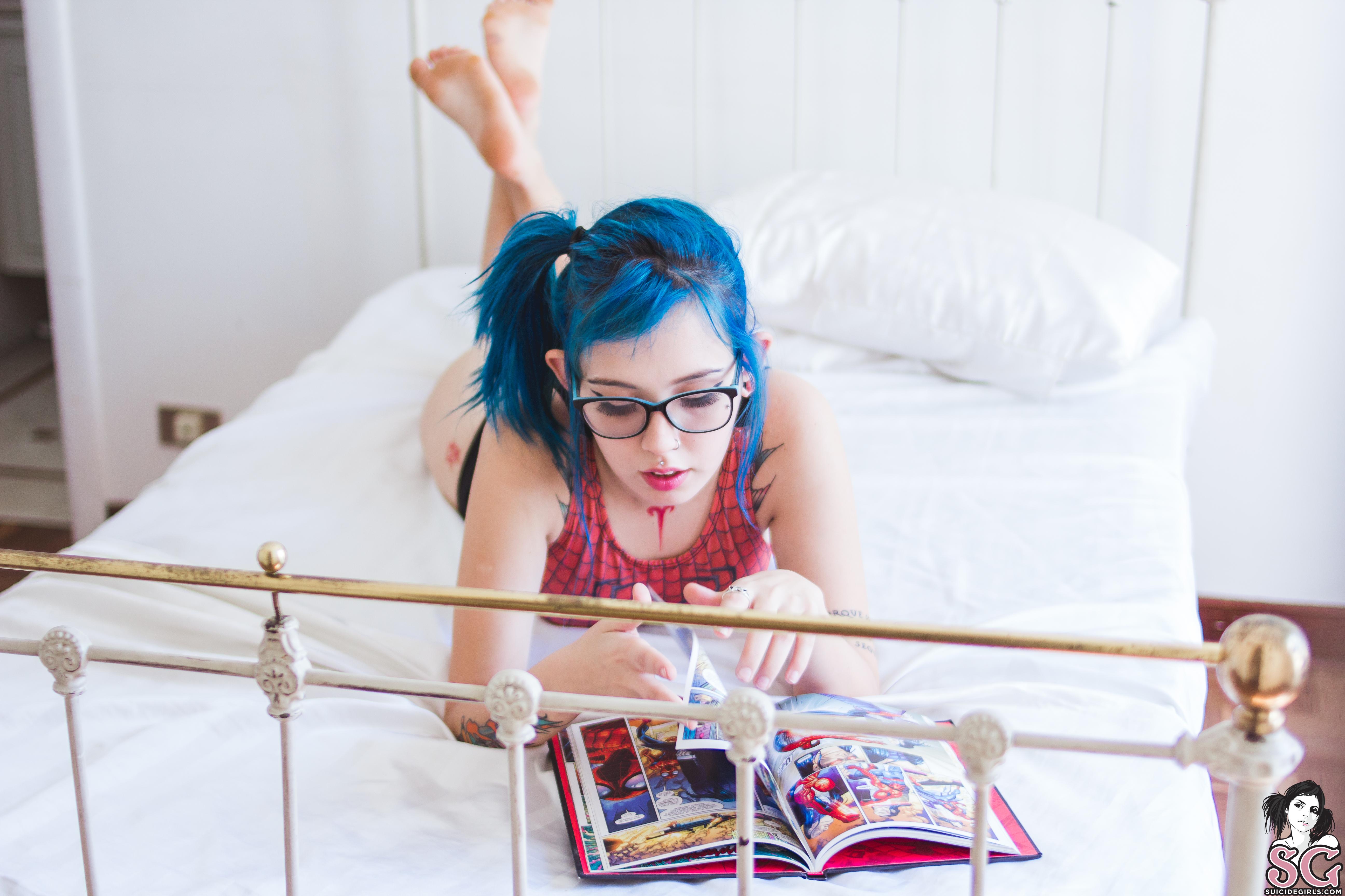 People 5184x3456 Vohs suicide Suicide Girls tattoo model in bed dyed hair blue hair pale glasses cosplay comics women indoors Spider-Man