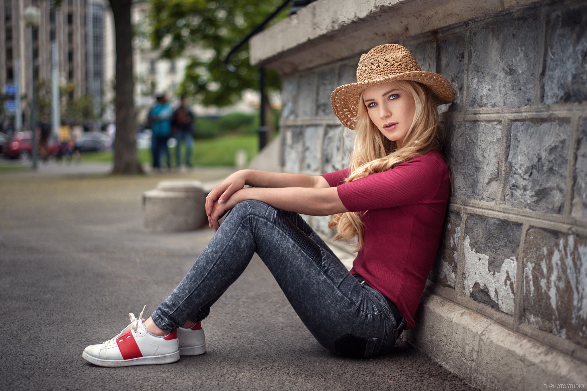 People 2048x1365 women model Lods Franck Eva Mikulski long hair blonde looking at viewer hat jeans sitting women with hats red sweater tight clothing straw hat hands on knees hand on leg urban women outdoors watermarked