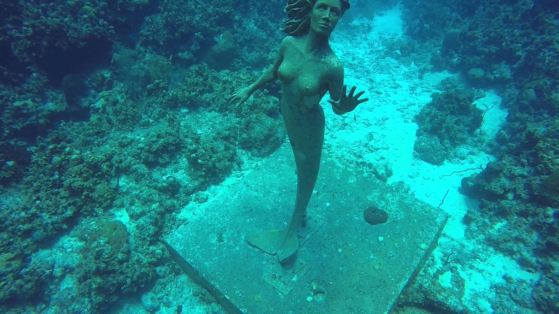 General 1920x1080 mermaids underwater statue sea water turquoise