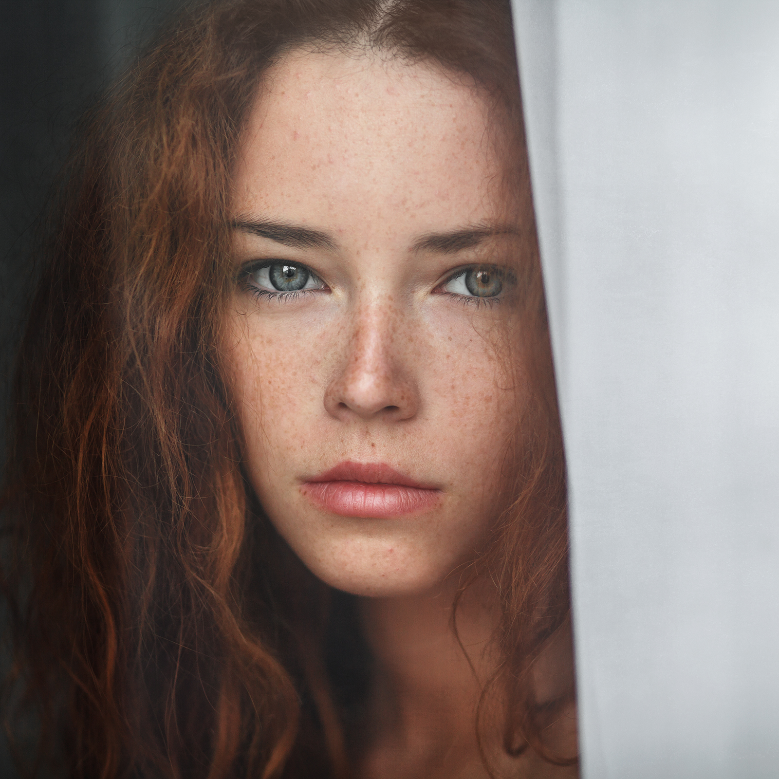 People 1600x1600 Ivan Ustinov women redhead wavy hair blue eyes freckles makeup eyeliner portrait white model face Anna Zabolotskaya