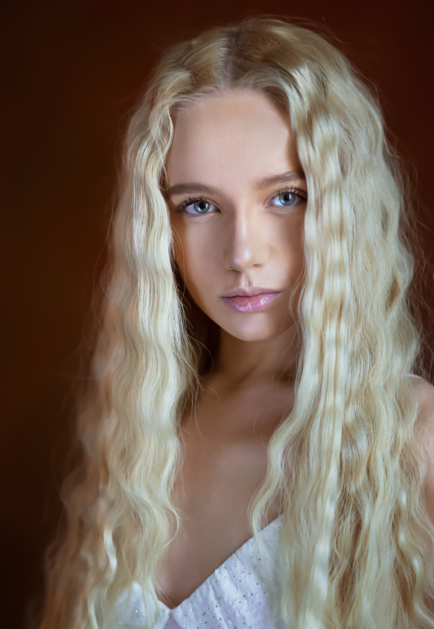 People 1414x2048 Maxim Maximov women Maria Popova blonde wavy hair white clothing simple background portrait model