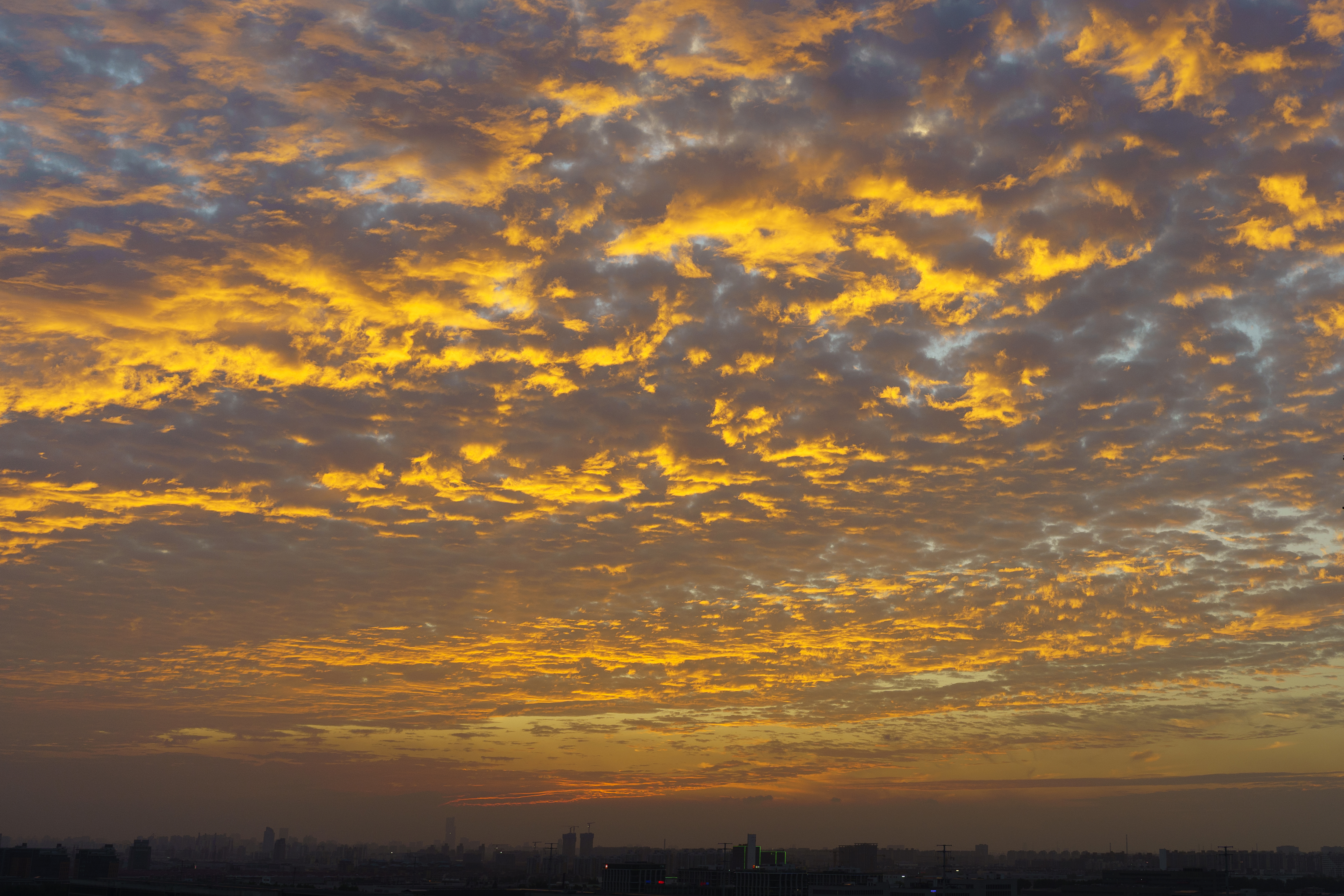 General 4406x2938 sunset sky clouds nature low light skyscape sahara dust China Shanghai urban