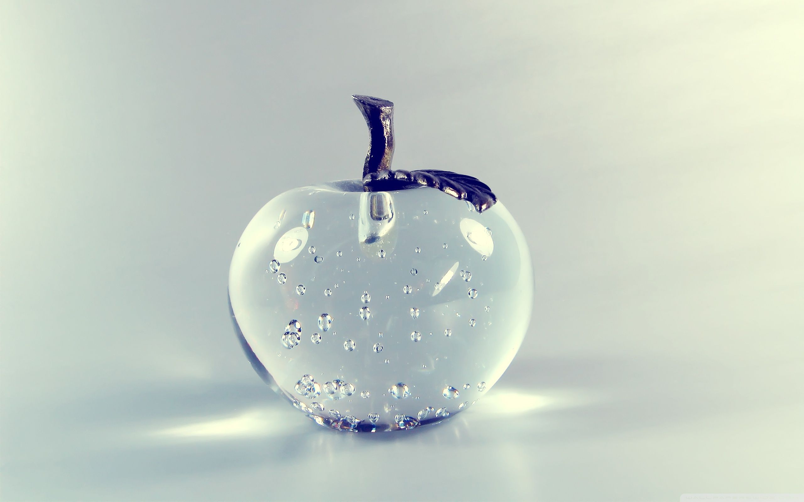 General 2560x1600 fruit glass water drops apples simple background digital art