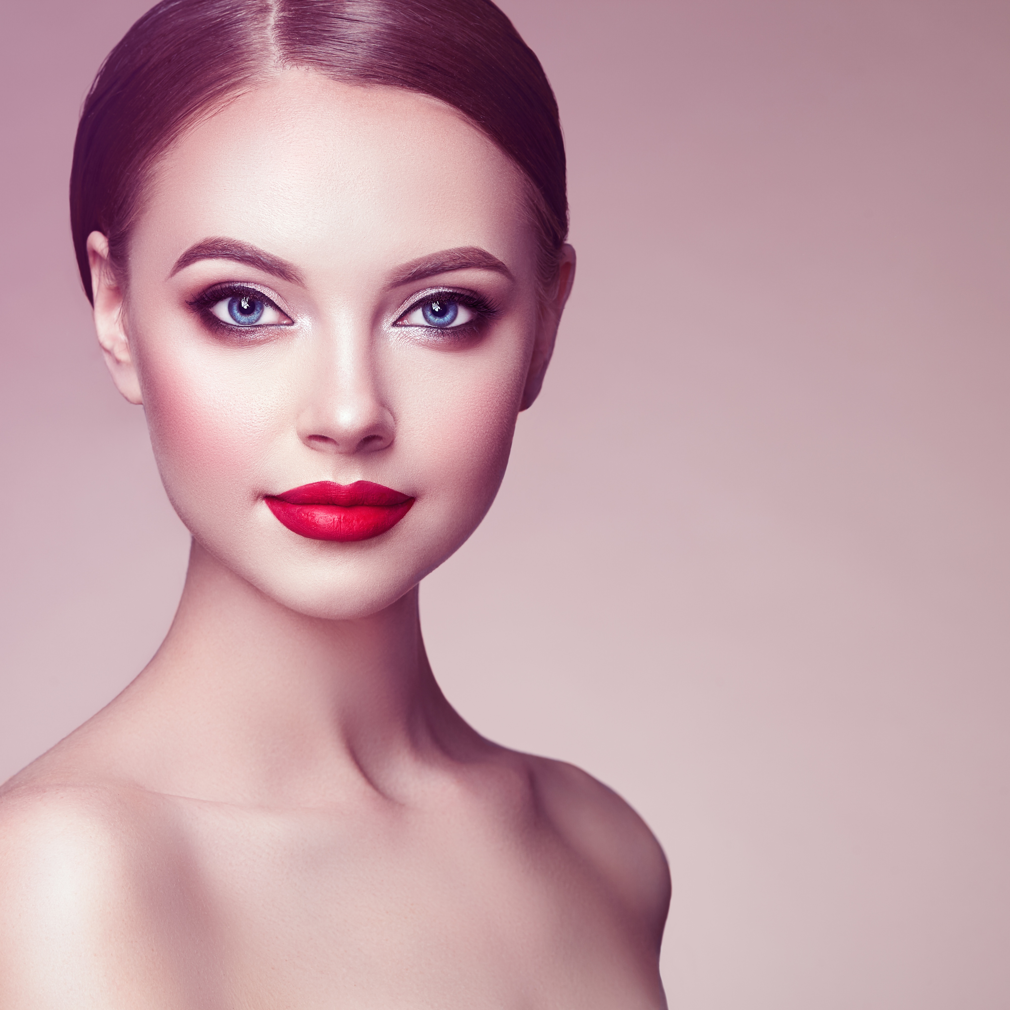 People 4000x4000 simple background soft gradient  makeup red lipstick women short hair face model