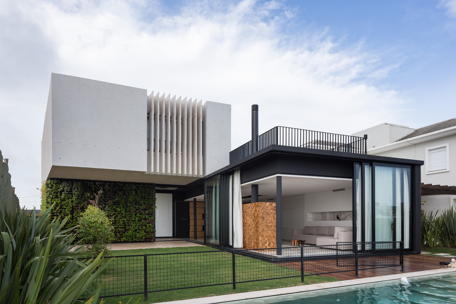 General 1500x1000 house modern architecture