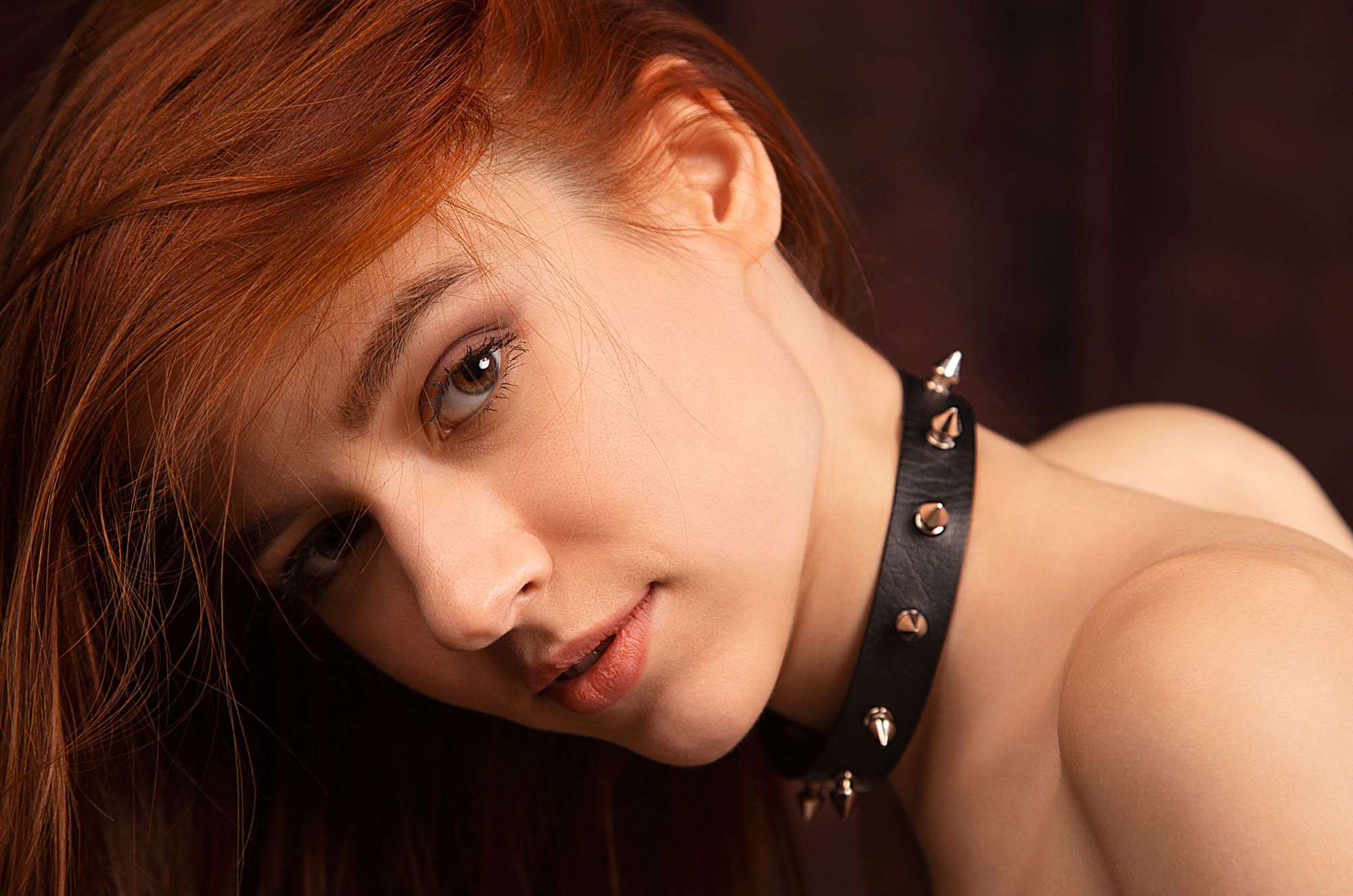 People 2000x1325 women redhead face portrait bare shoulders collar