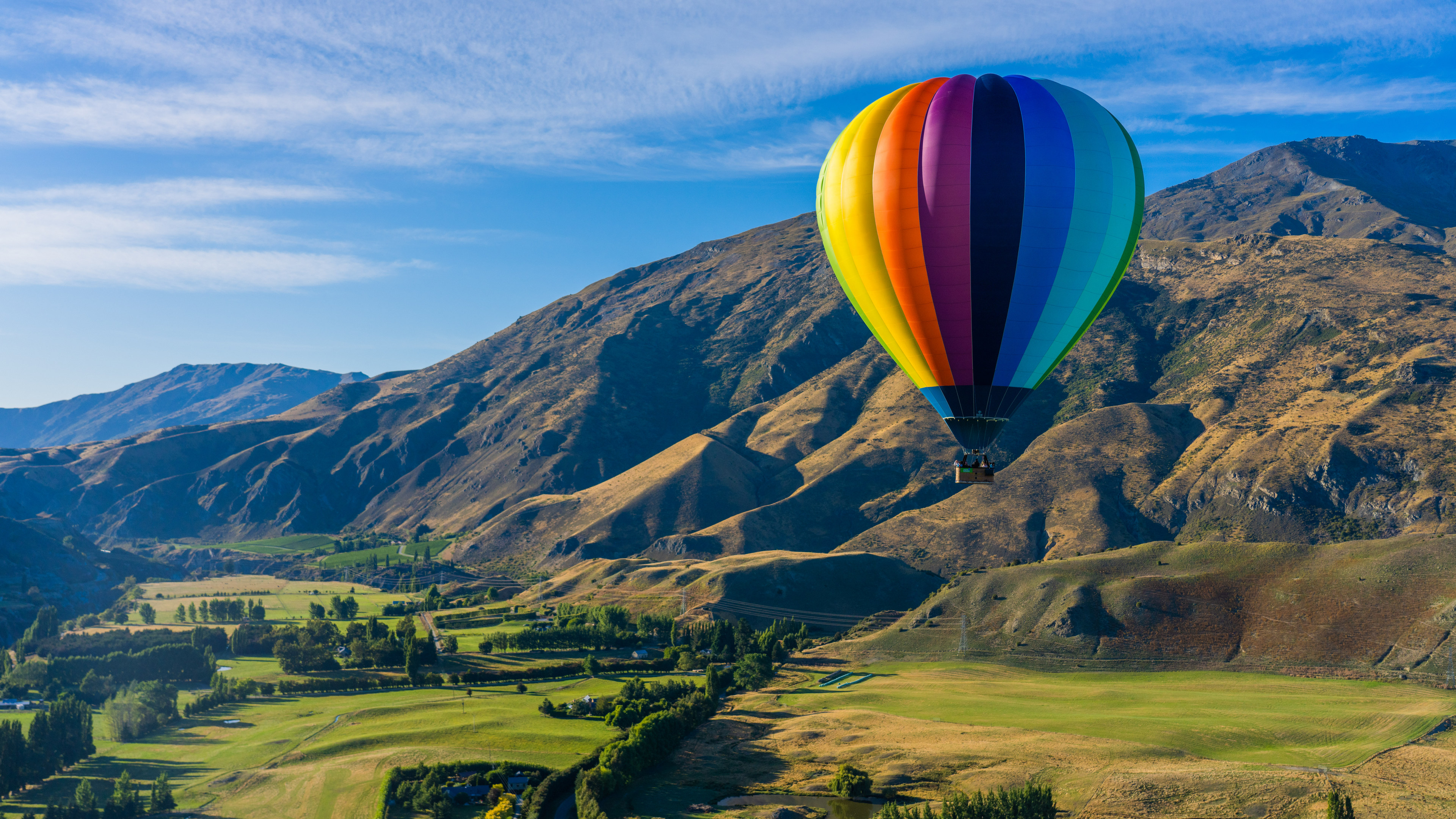 General 3840x2160 landscape 4K New Zealand nature hot air balloons mountains sky clouds trees