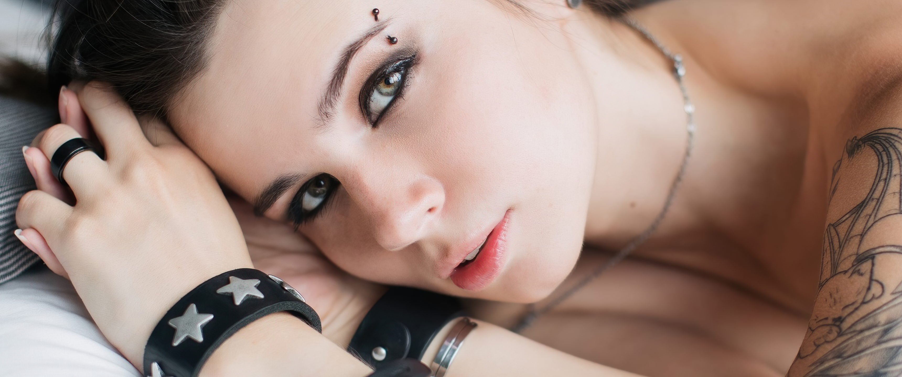 People 3440x1440 women face eyes pierced eyebrow closeup tattoo implied nude