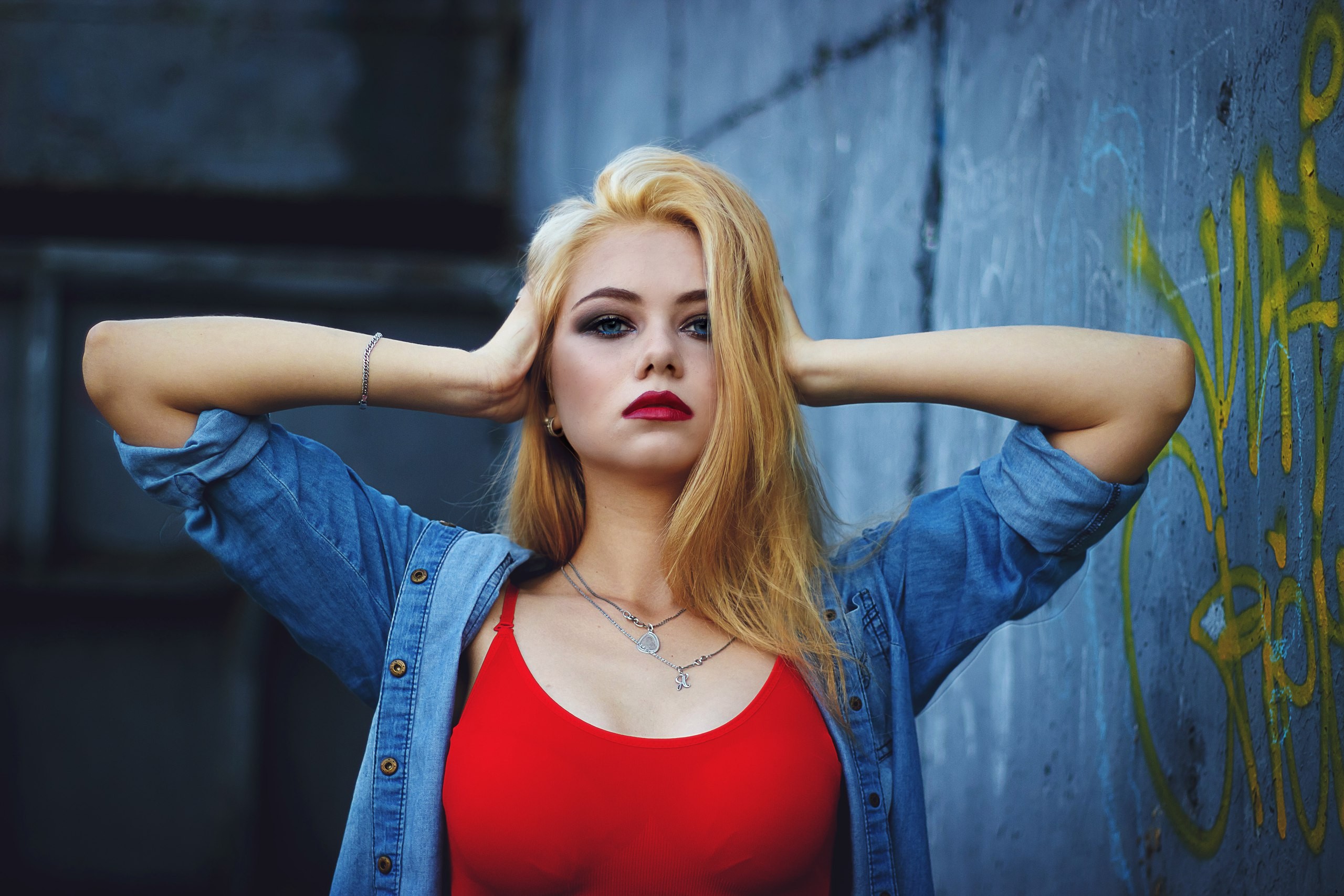 People 2560x1707 women blonde portrait women outdoors hands on head shirt denim red lipstick necklace Yana Rzheusskaya