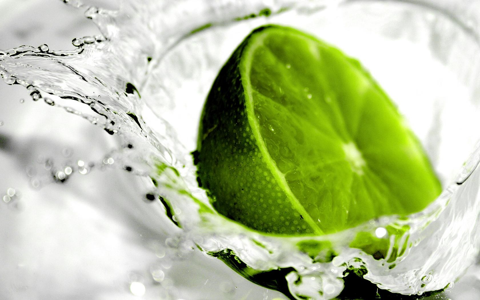 General 1680x1050 fruit lemons food liquid closeup lime macro water green splashes