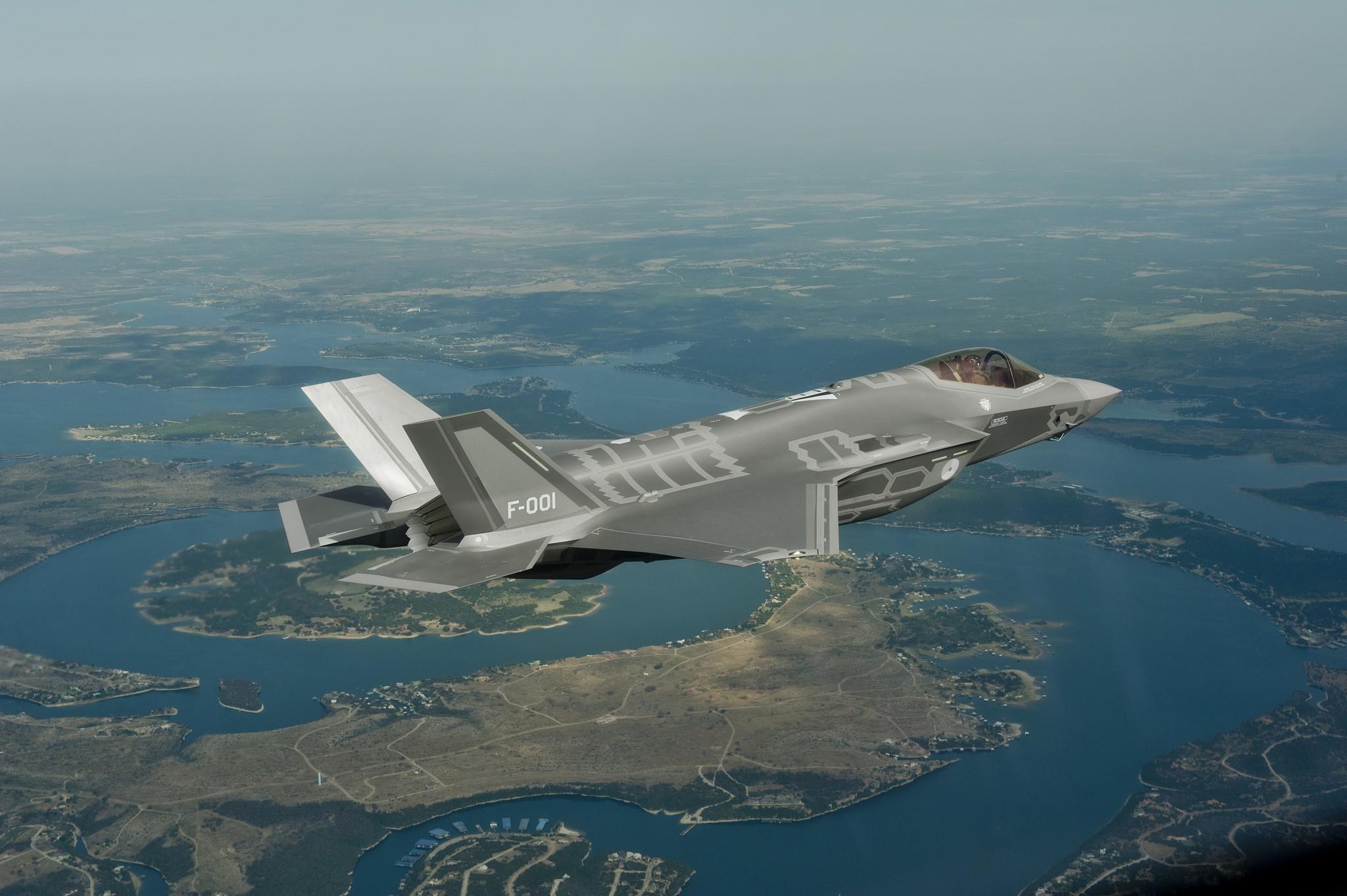 General 2048x1363 military aircraft aircraft Lockheed Martin F-35 Lightning II military military vehicle landscape aerial view American aircraft vehicle