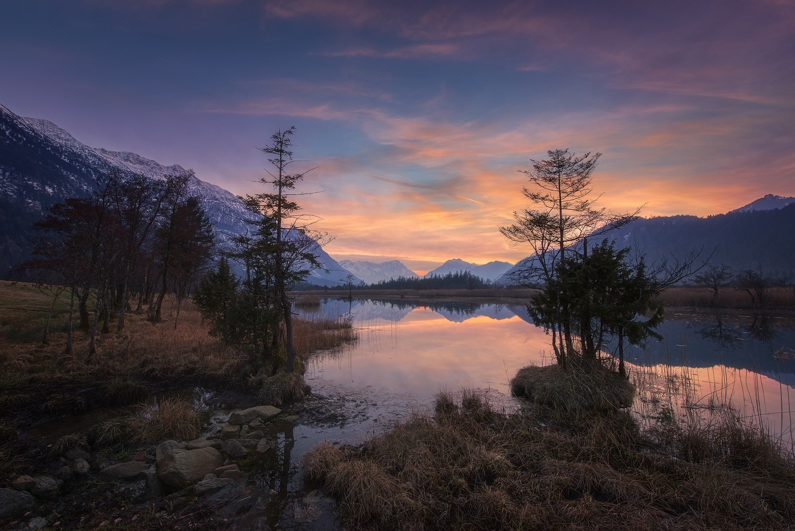 General 1600x1068 nature photography landscape lake sunset mountains trees snow reflection dry grass calm Germany
