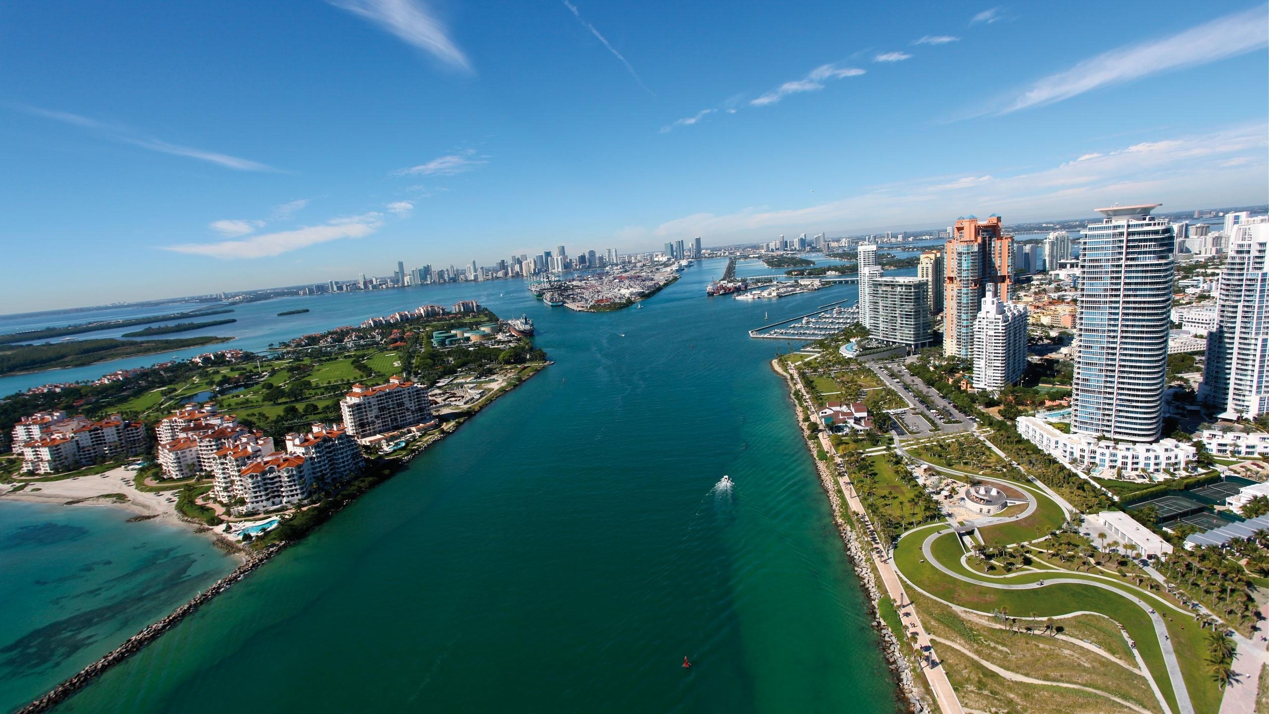 General 2560x1440 Miami Florida cityscape sea aerial view