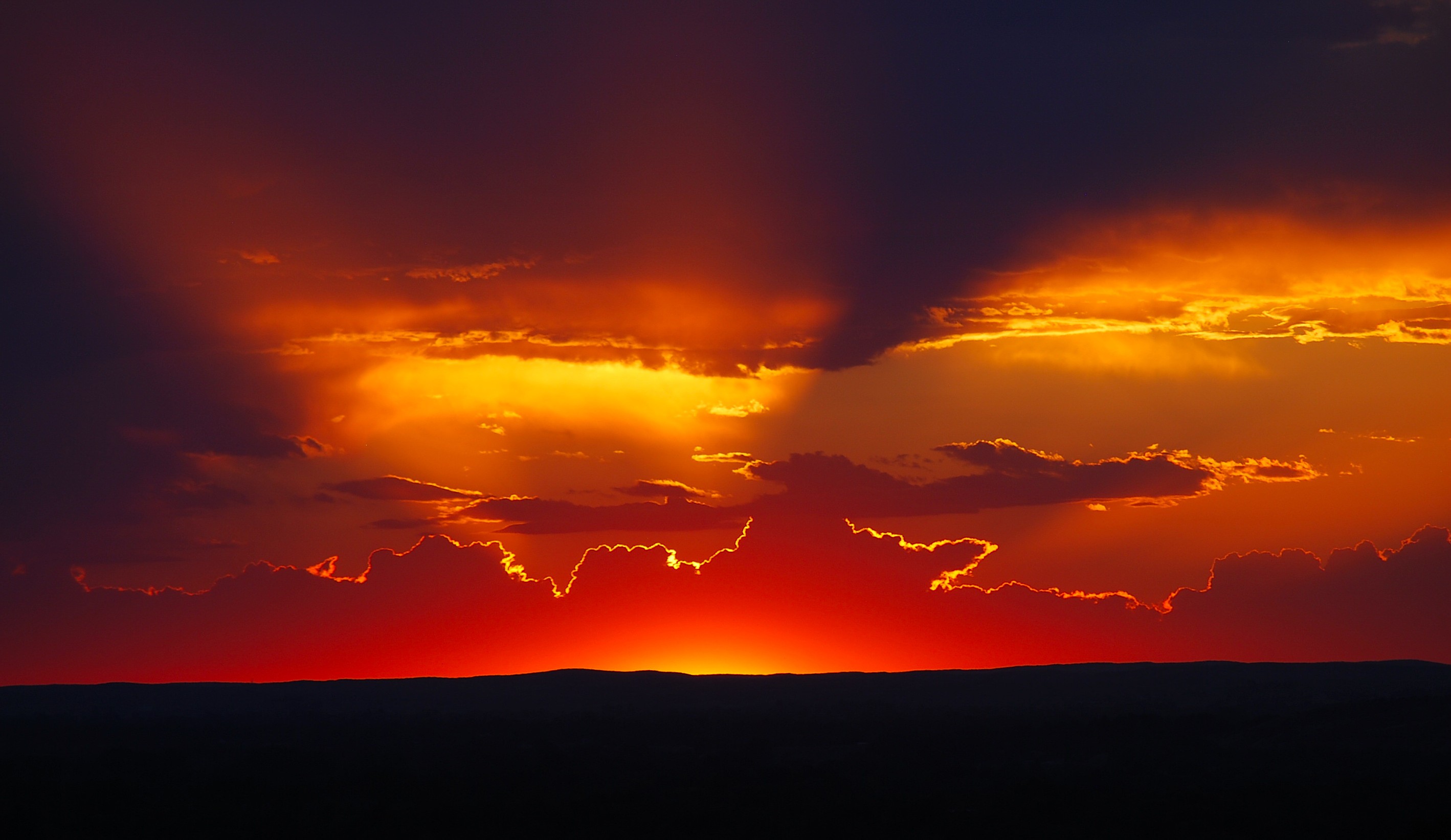 General 2837x1643 landscape sunset orange sky skyscape clouds sky sunlight nature dark