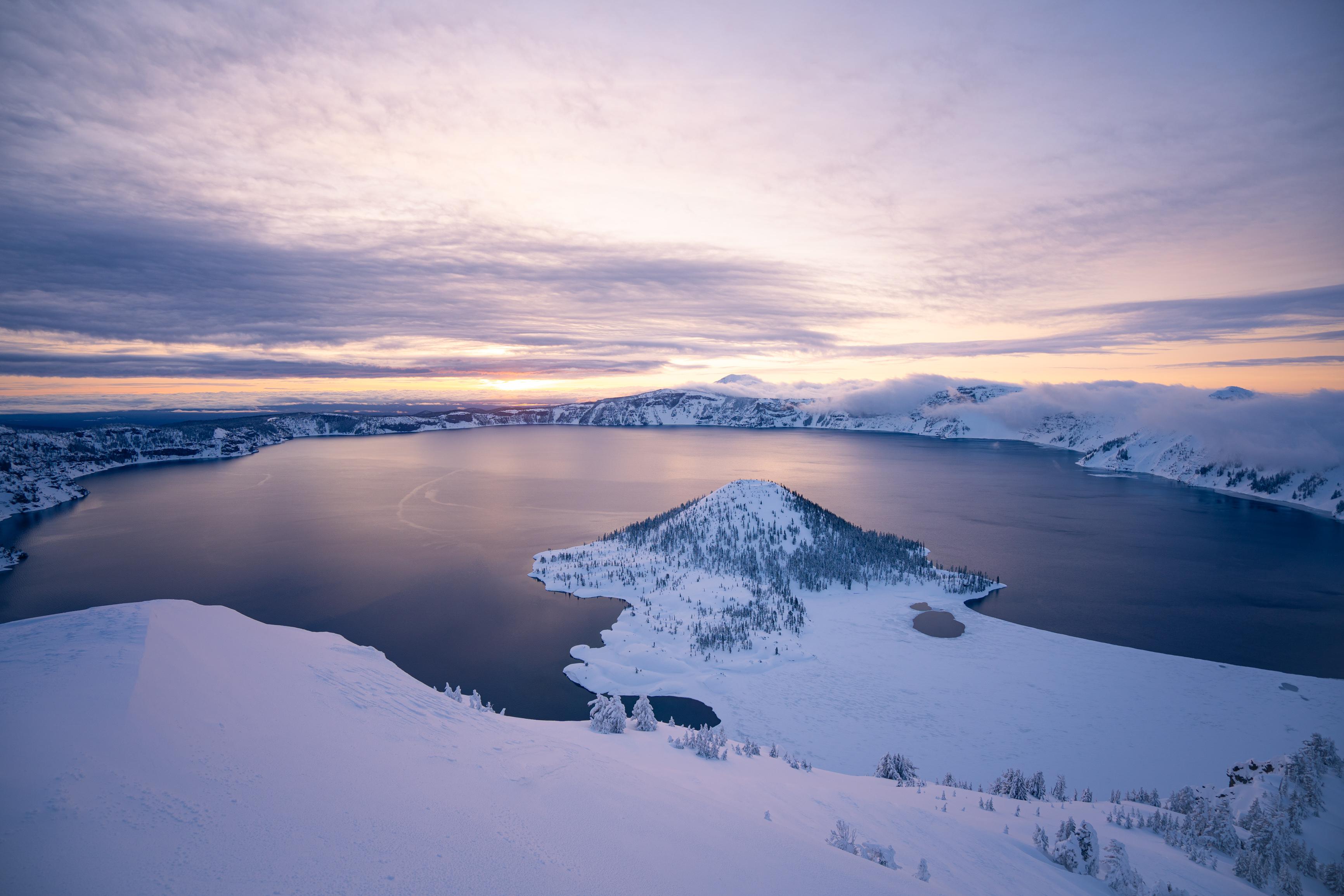 General 3464x2309 crater landscape snow USA nature clouds lake winter water Crater Lake (Oregon) Oregon Moon sky sunlight snow covered sunrise