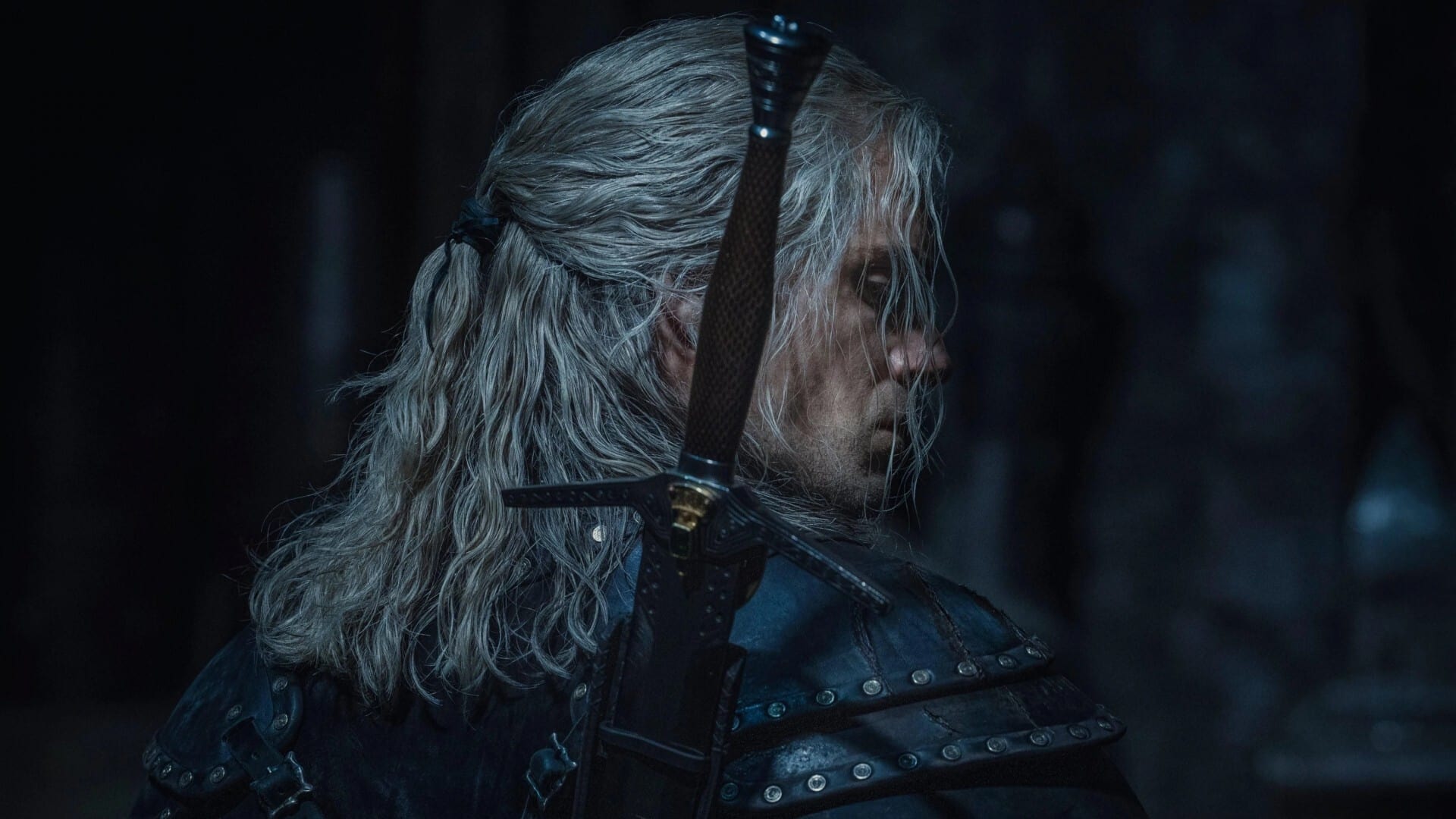 People 1920x1080 The Witcher (TV Series) Geralt of Rivia Henry Cavill actor closeup sword