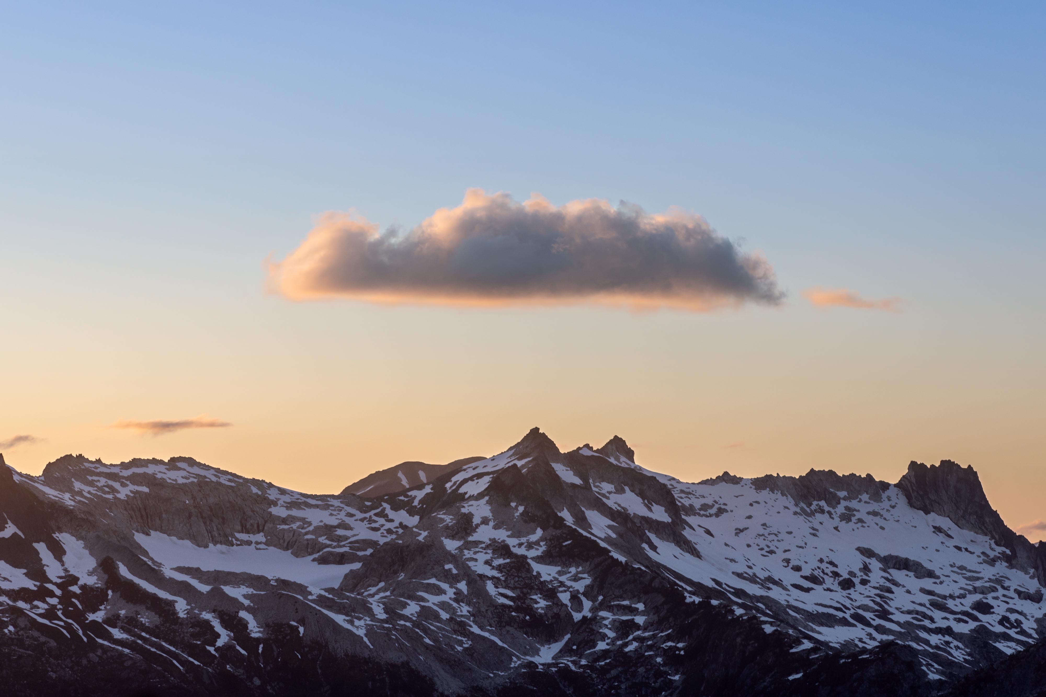 General 4000x2667 clouds nature landscape mountain chain North Cascades National Park USA mountains sunset