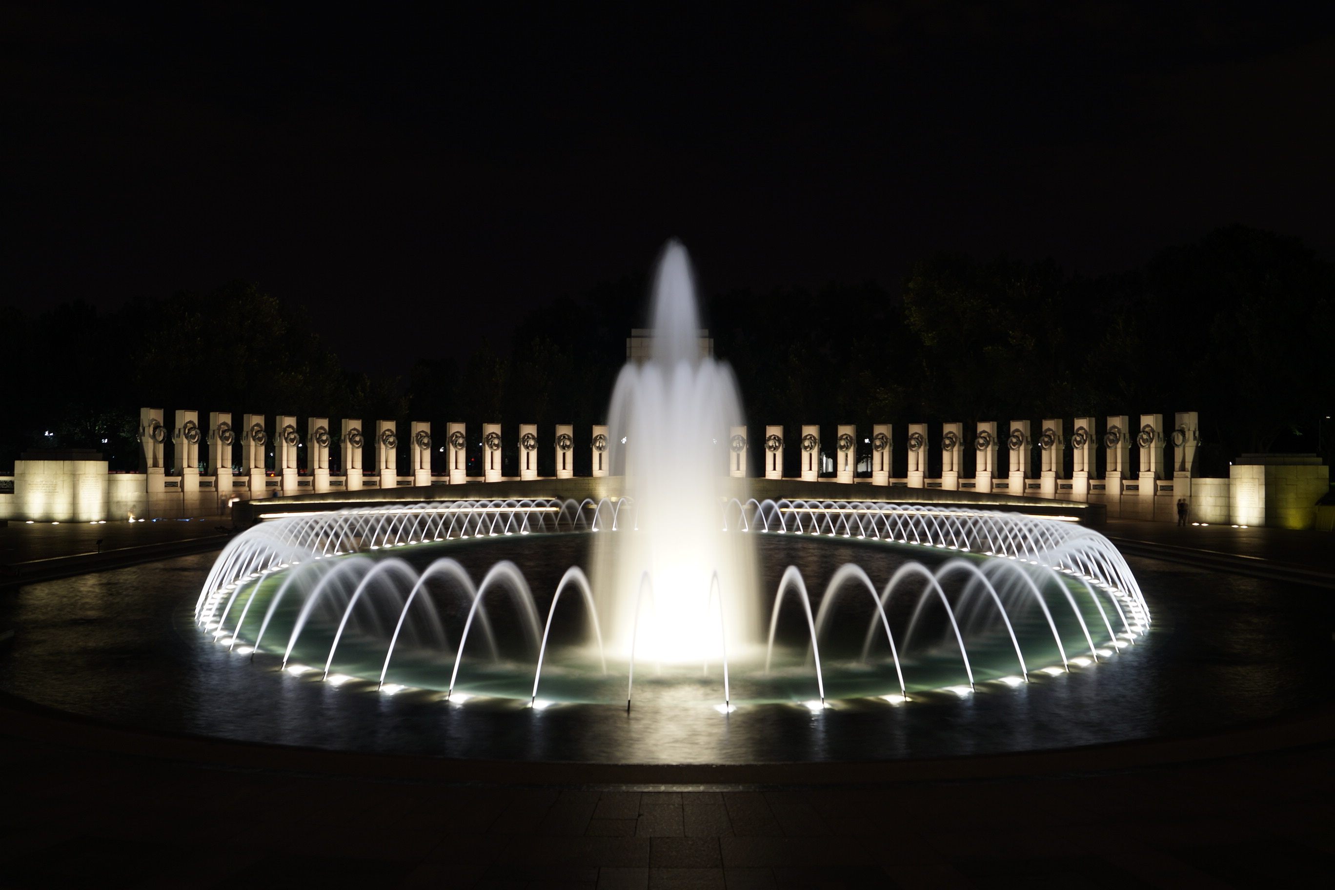 General 2736x1824 Washington, D.C. memorial fountain night long exposure architecture water lights sky