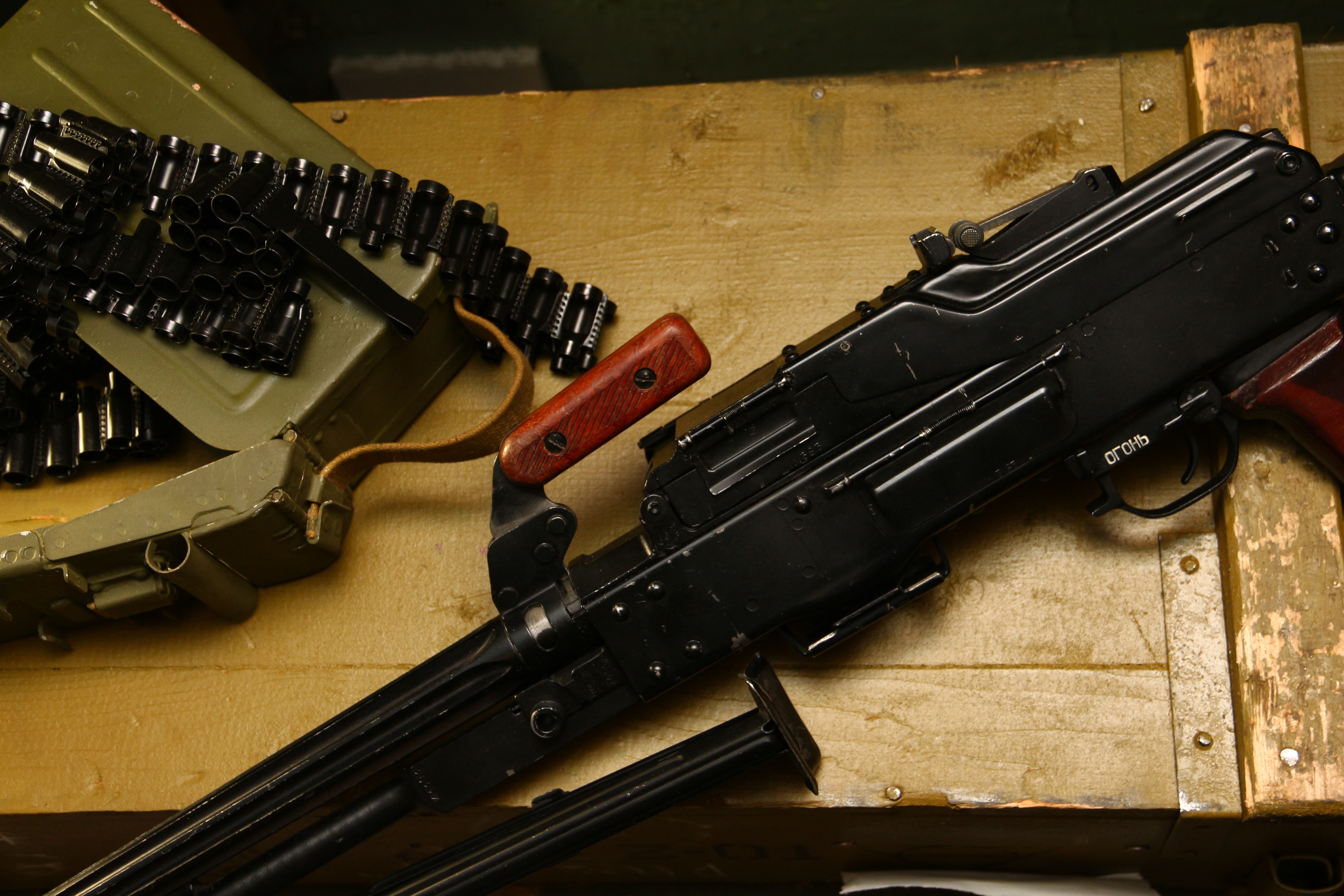 General 5184x3456 PK machine gun machine gun weapon ammobelt AK-47 osob.store military