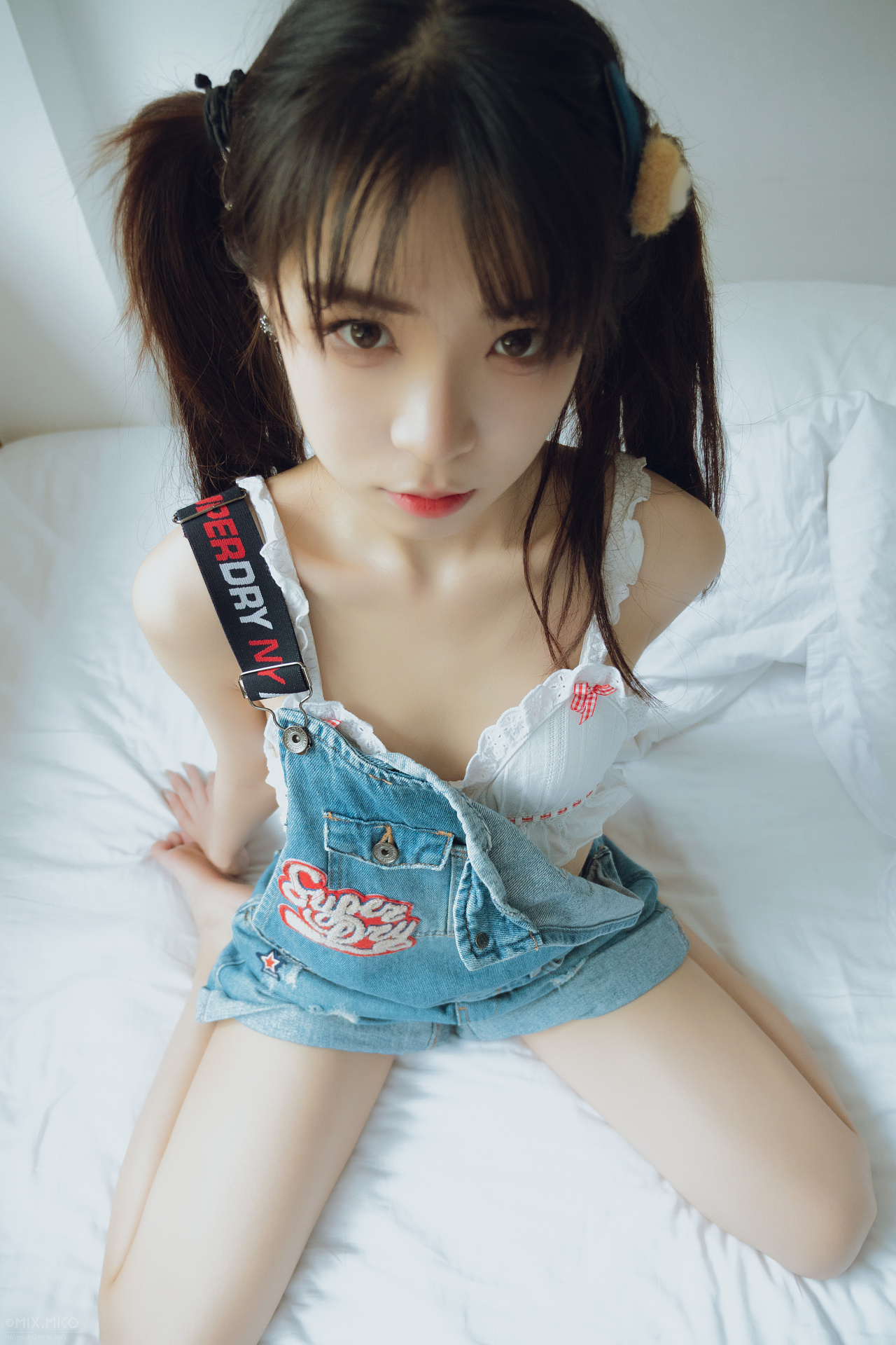 People 1280x1920 Chinese model model Asian women twintails brunette dark hair pale small boobs legs barefoot feet sitting in bed looking at viewer