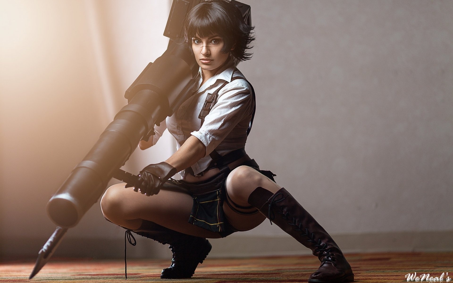 People 1920x1200 women cosplay model indoors women indoors weapon squatting looking at viewer black hair gloves boots bazookas Lady (Devil May Cry)