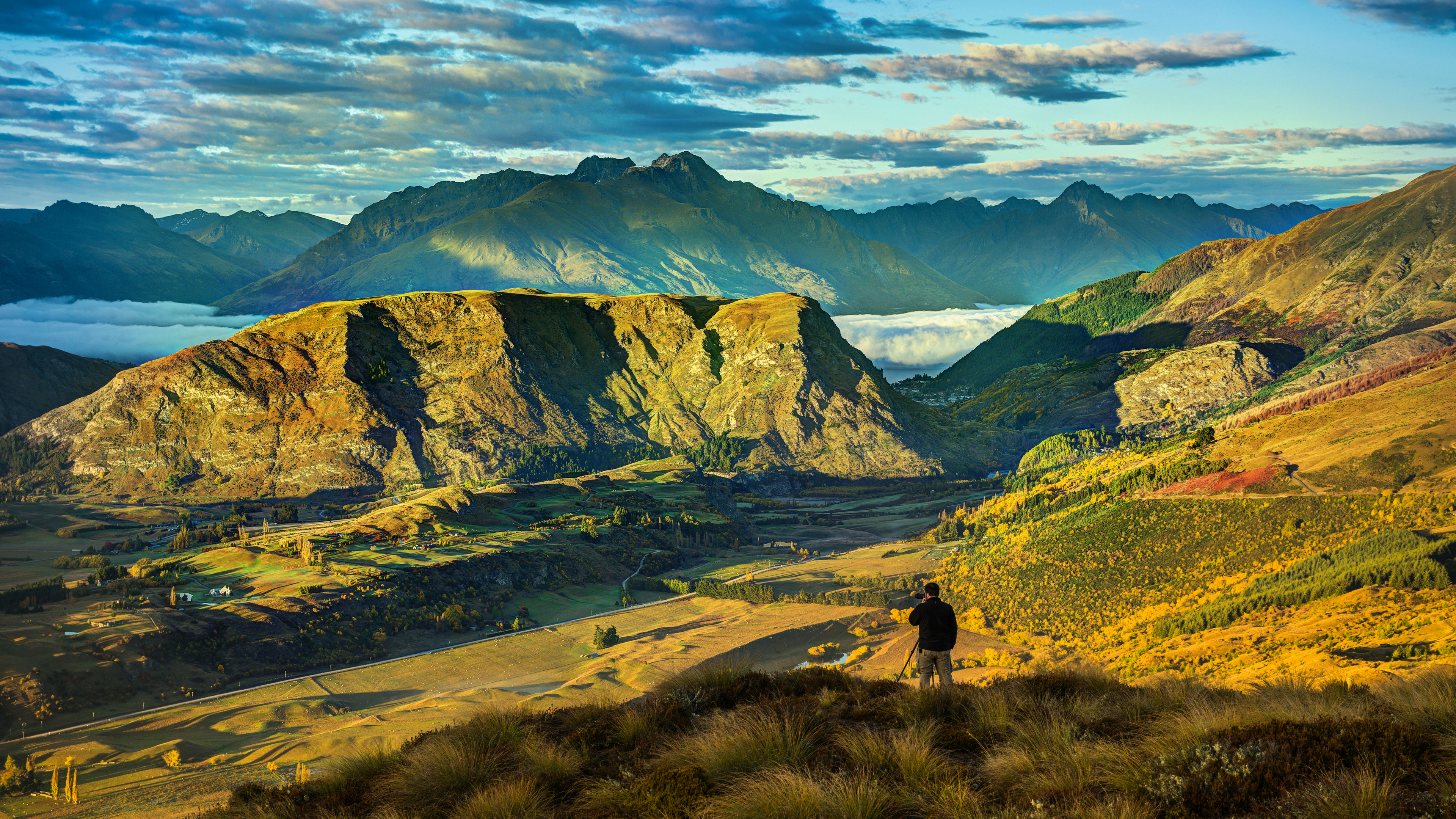 General 3840x2160 landscape 4K mountain top mountains field clouds sky New Zealand Queenstown nature