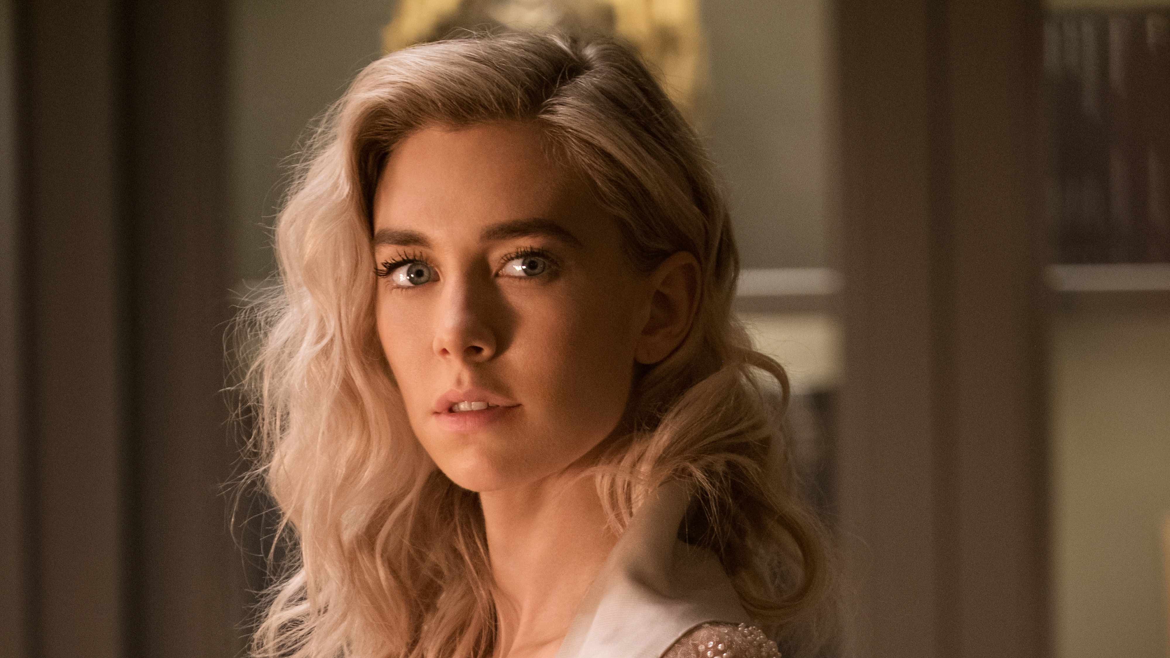 People 4000x2250 Vanessa Kirby gray eyes blonde open mouth closeup looking at viewer parted lips long hair blurred blurry background teeth wavy hair