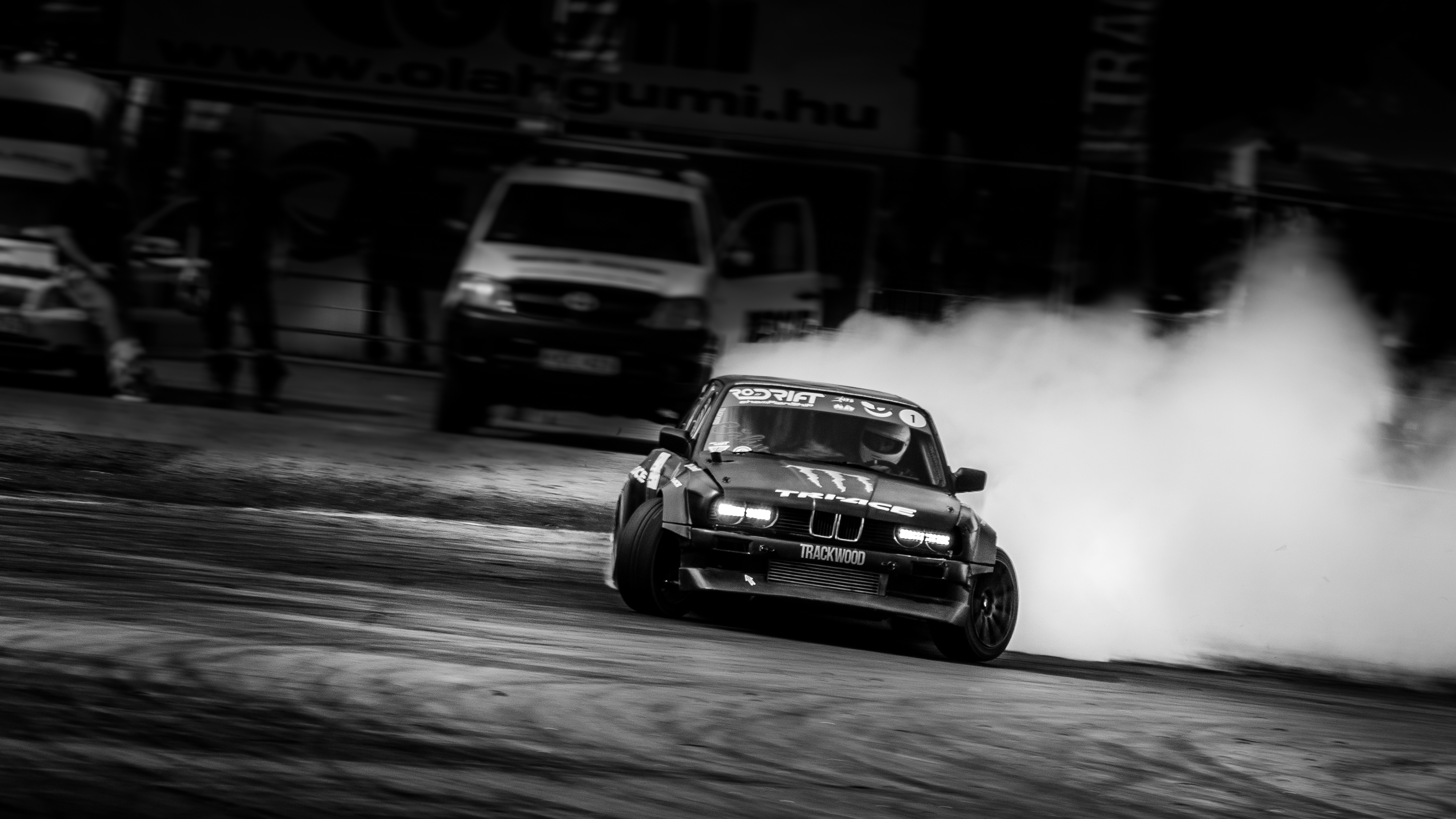 General 3840x2160 BMW drift smoke tracks racing car monochrome BMW E30 BMW 3 Series
