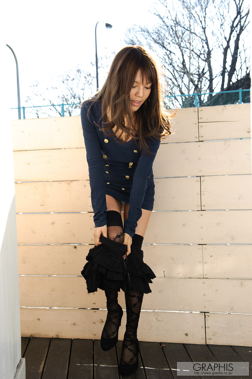 People 852x1280 Japanese women Japanese women Asian gravure Graphis Aiba Coco pornstar black stockings black heels