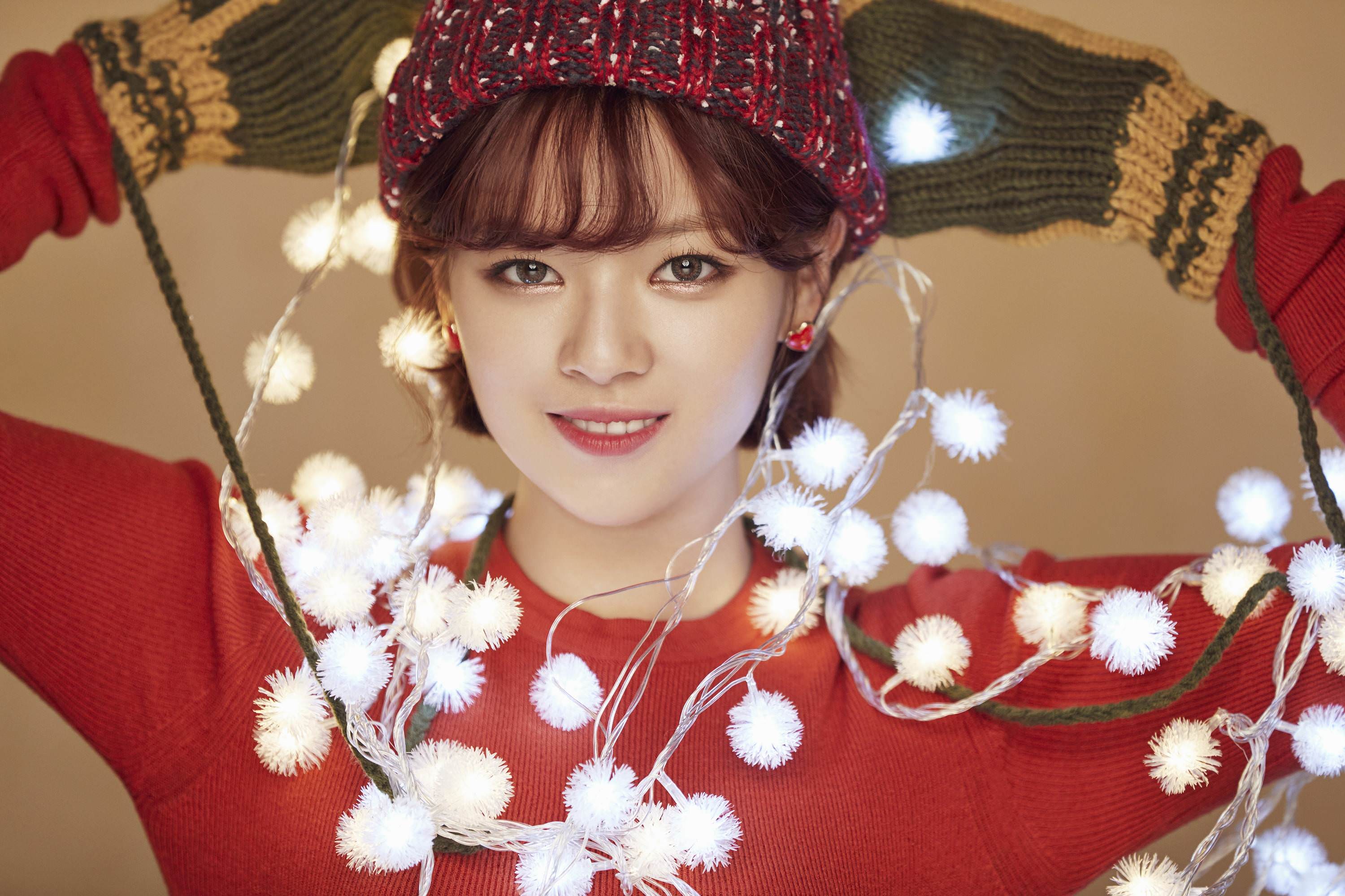 People 3000x2000 K-pop Twice women Asian singer Christmas warm colors Twice JeongYeon