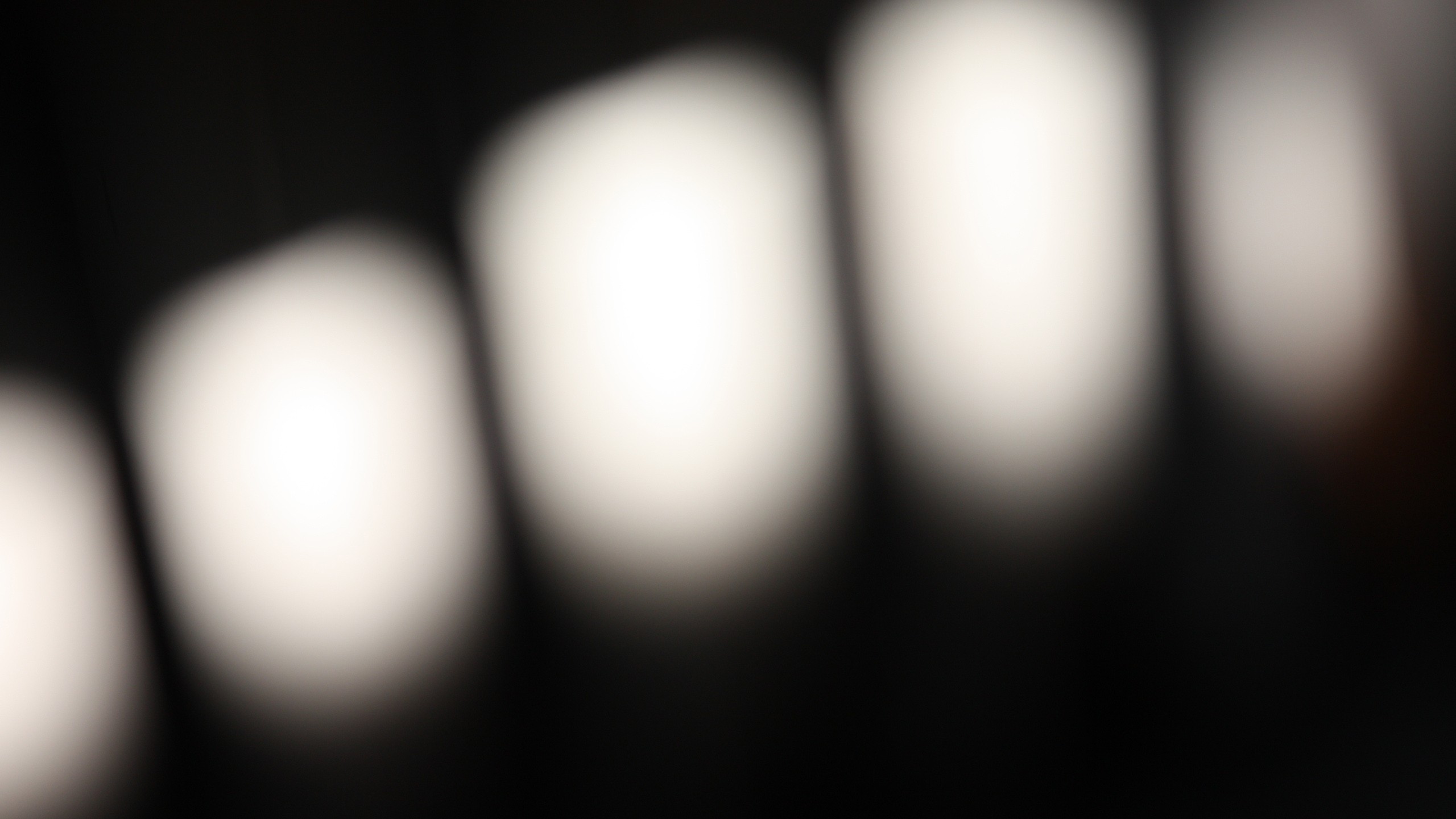 General 2560x1440 blurred lights minimalism