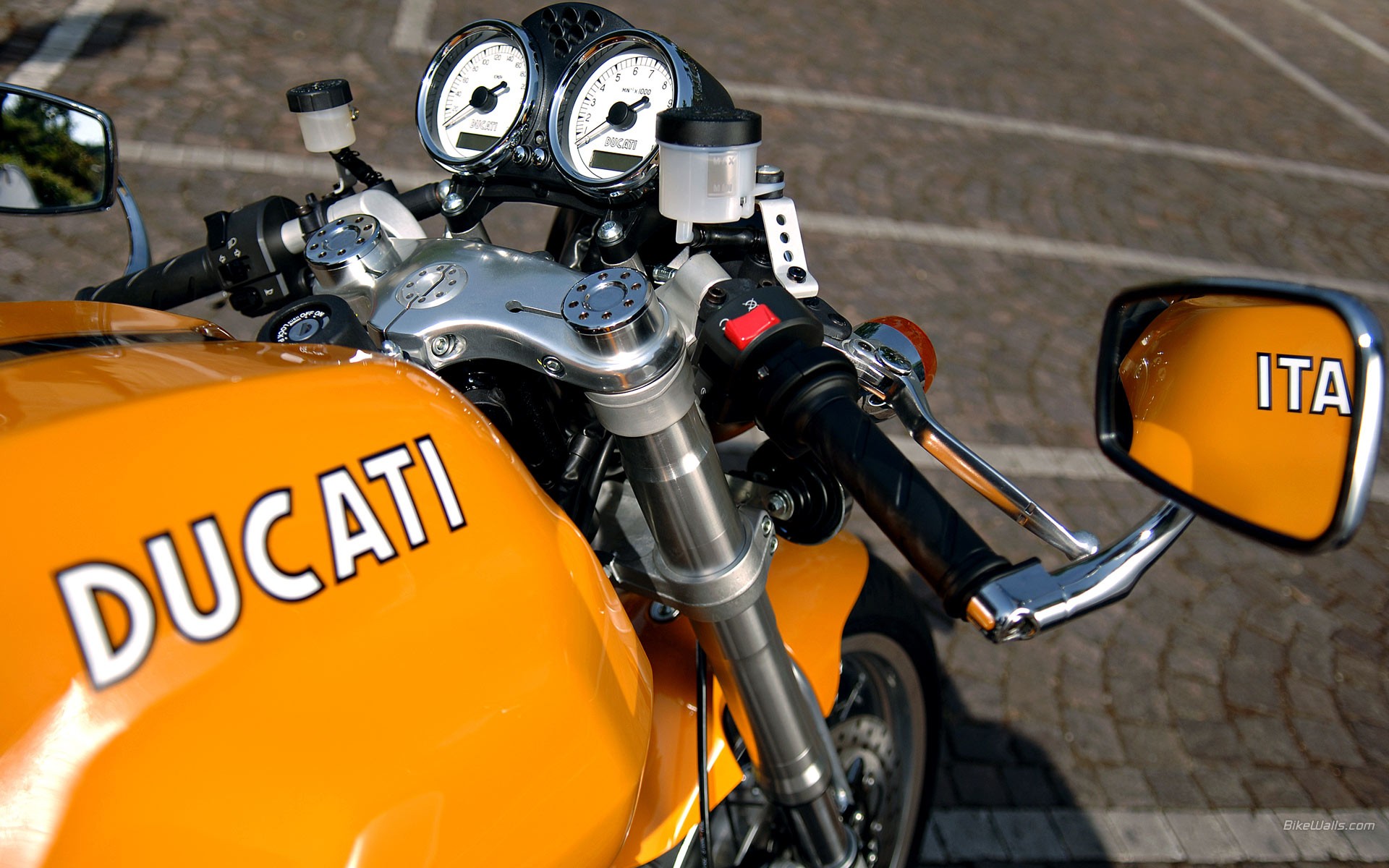 General 1920x1200 Ducati motorcycle vehicle orange closeup Orange Motorcycles Volkswagen Group Italian motorcycles