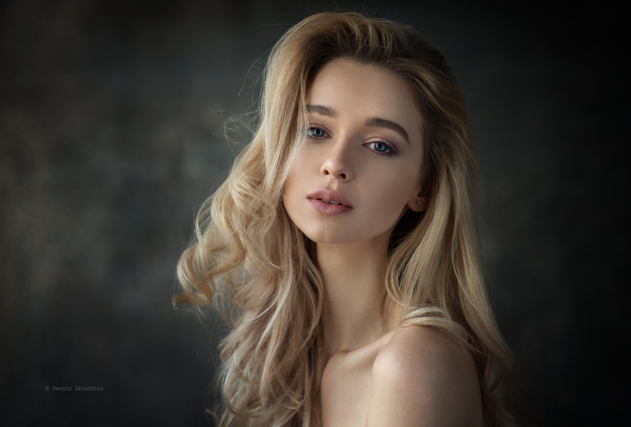 People 2048x1387 women face blonde portrait bare shoulders wavy hair hair in face simple background Dennis Drozhzhin Anna Tsaralunga women indoors gray eyes