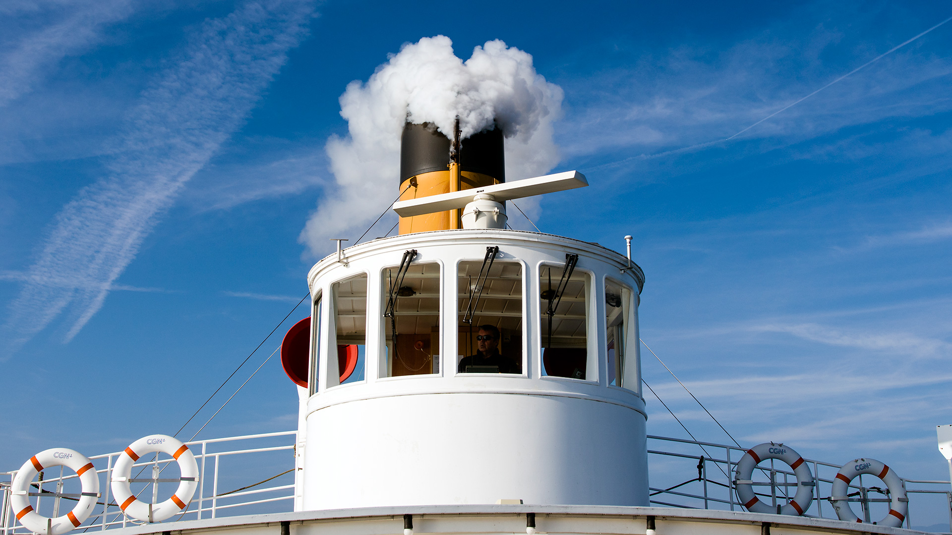 General 1920x1080 ship chimneys men smoke clouds tower