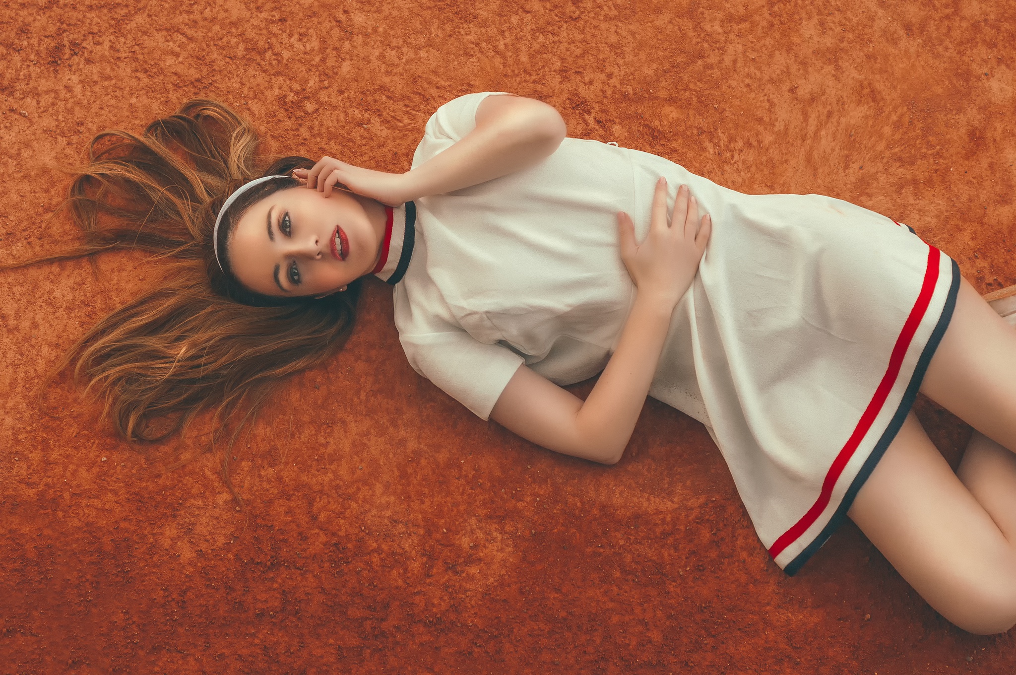 People 2048x1360 women long hair white dress model lying down lying on back brunette red lipstick open mouth top view tennis court