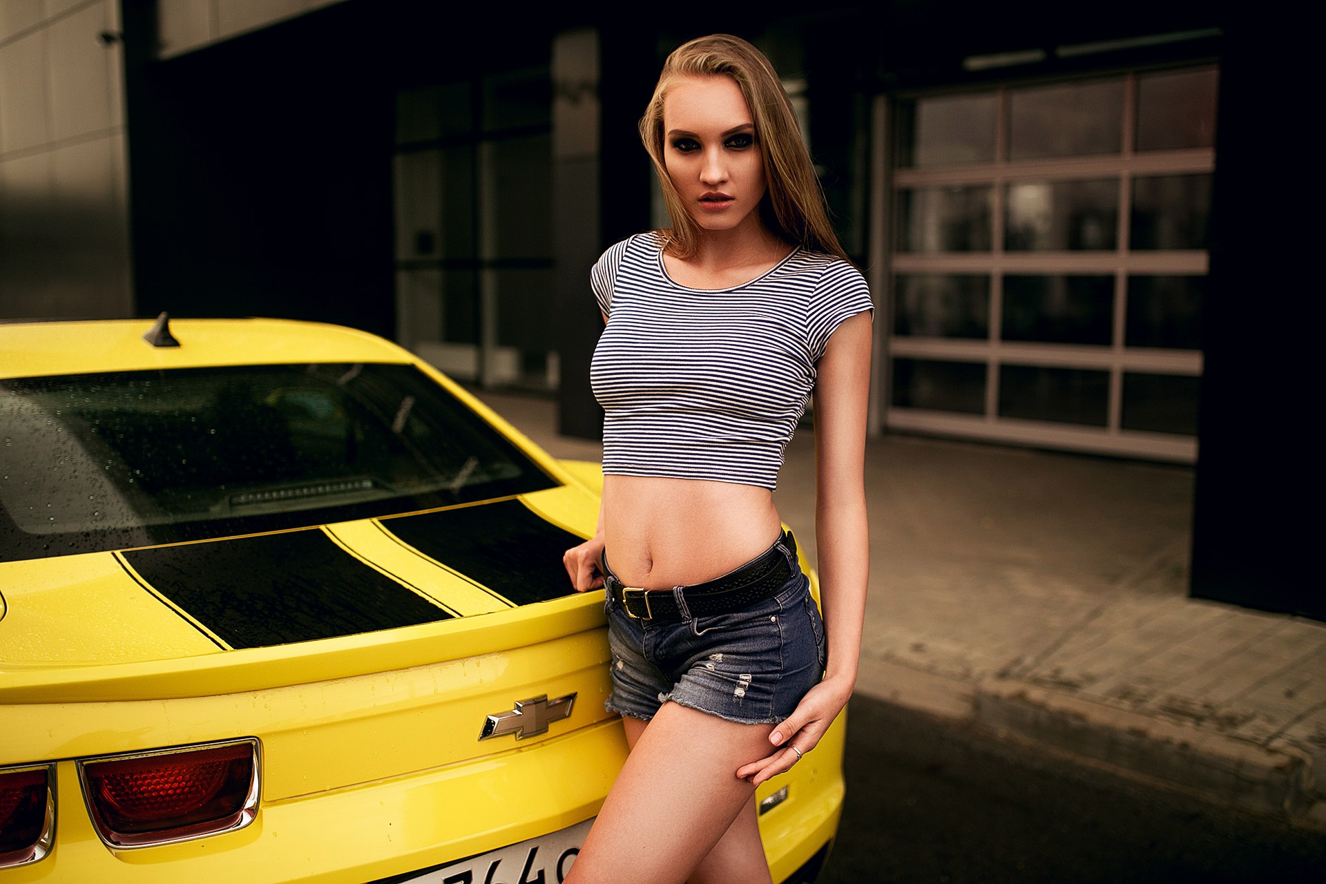 People 1920x1280 women blonde jean shorts Chevrolet Camaro women outdoors portrait brunette car belly T-shirt bare midriff Chevrolet muscle cars American cars women with cars
