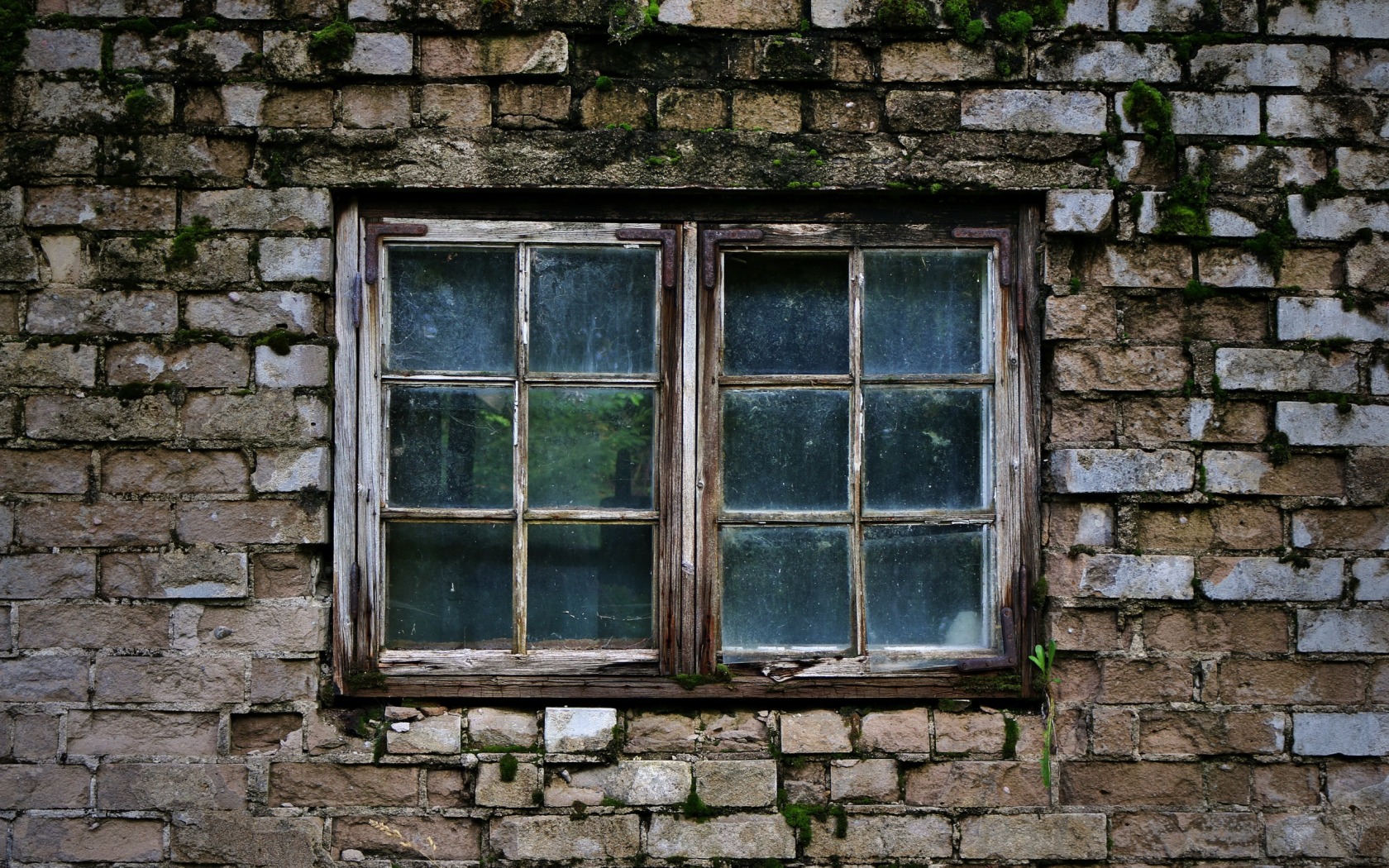 General 1680x1050 window wall old bricks