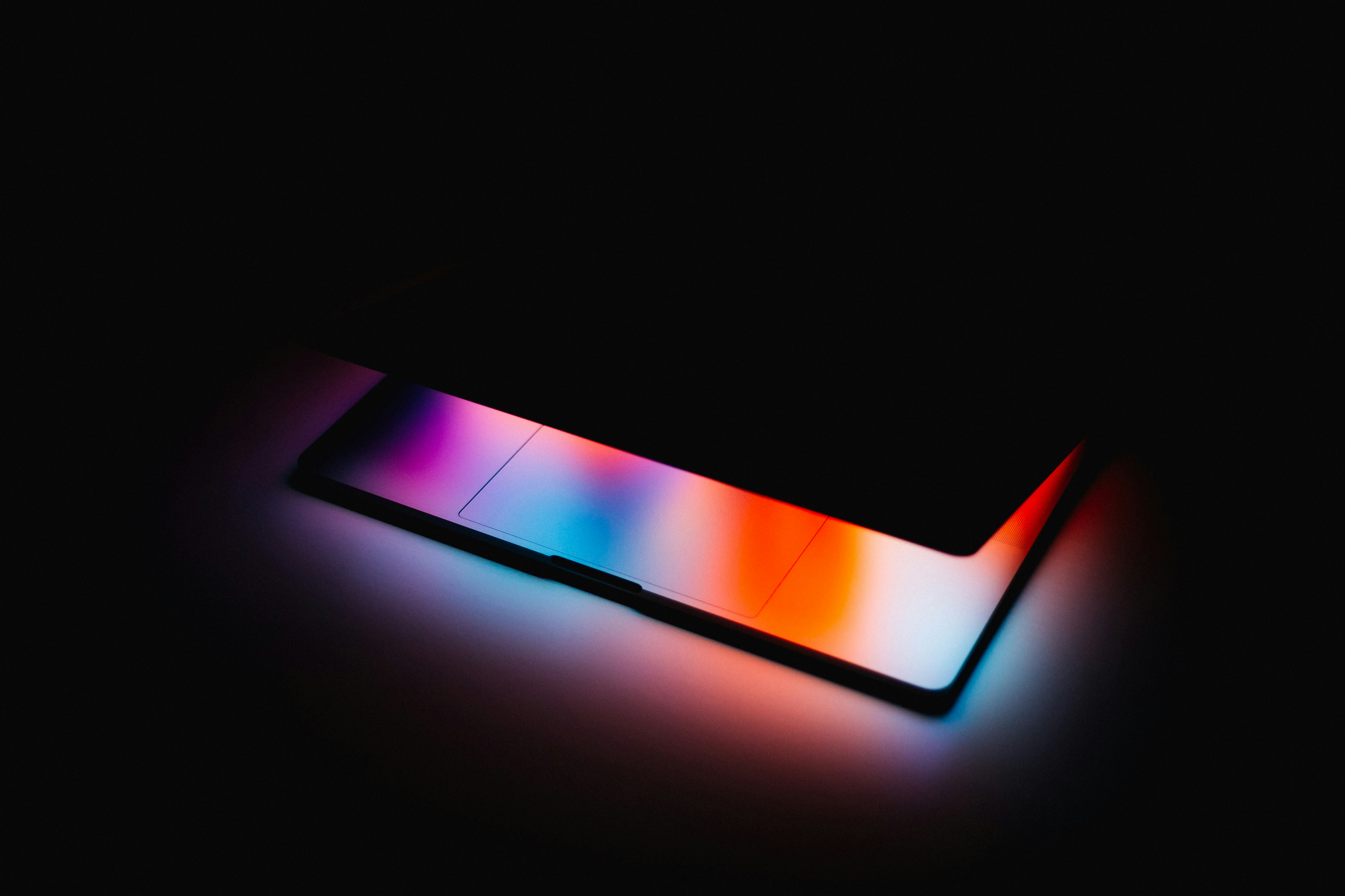 General 5472x3648 laptop dark colorful Andras Vas photography simple background low light