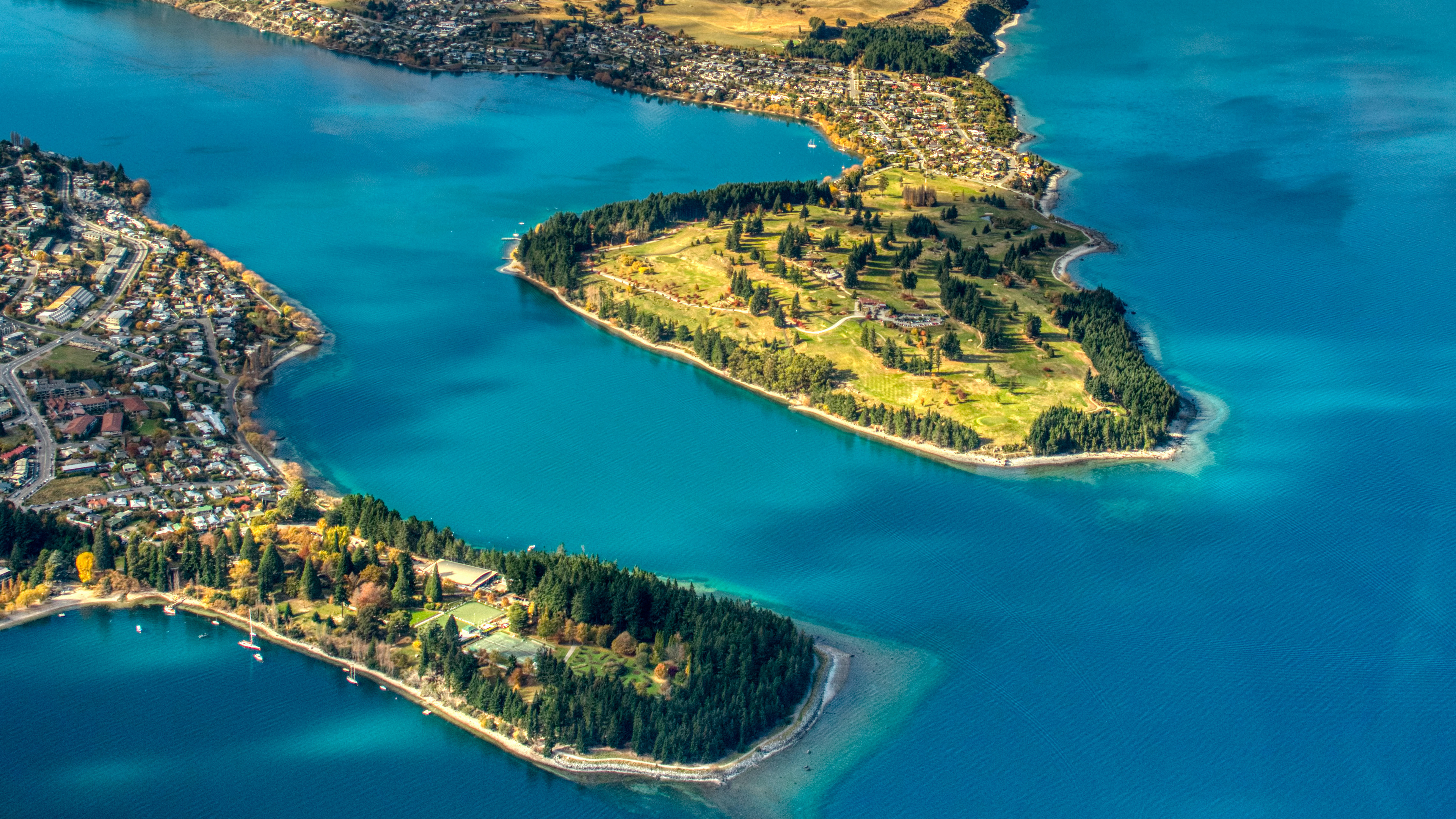 General 3840x2160 Trey Ratcliff photography landscape cityscape New Zealand Queenstown water peninsula building park field aerial view trees