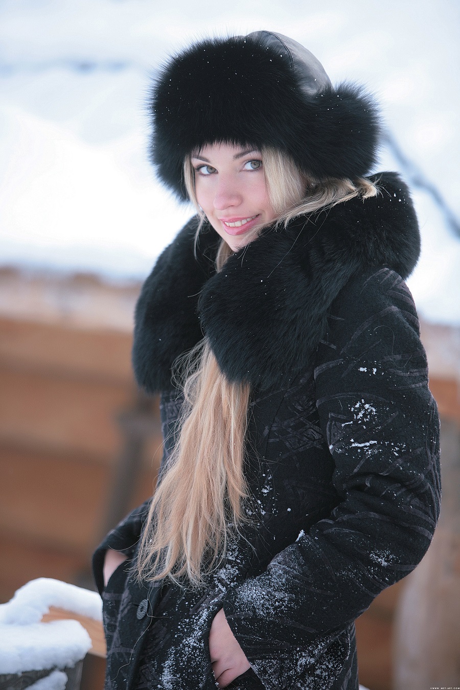 Natalia B, model, blonde, coats, hands in pockets, women outdoors ...