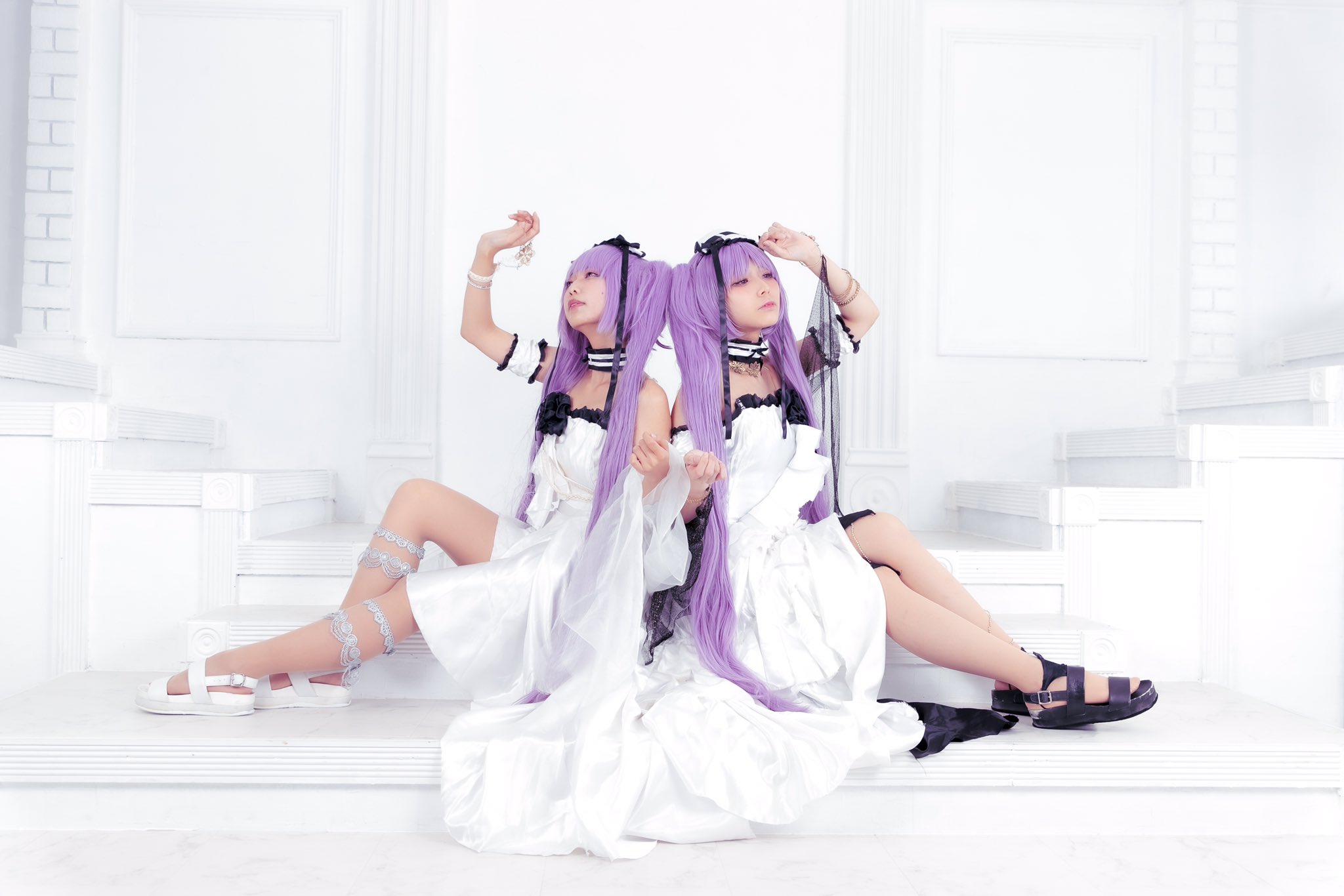 People 2048x1366 cosplay Asian asian cosplayer Japanese women women Japanese Fate series Fate/Hollow Ataraxia Fate/Grand Order Euryale (Fate/Grand Order) Stheno (Fate/Grand Order) long hair twintails purple hair twins