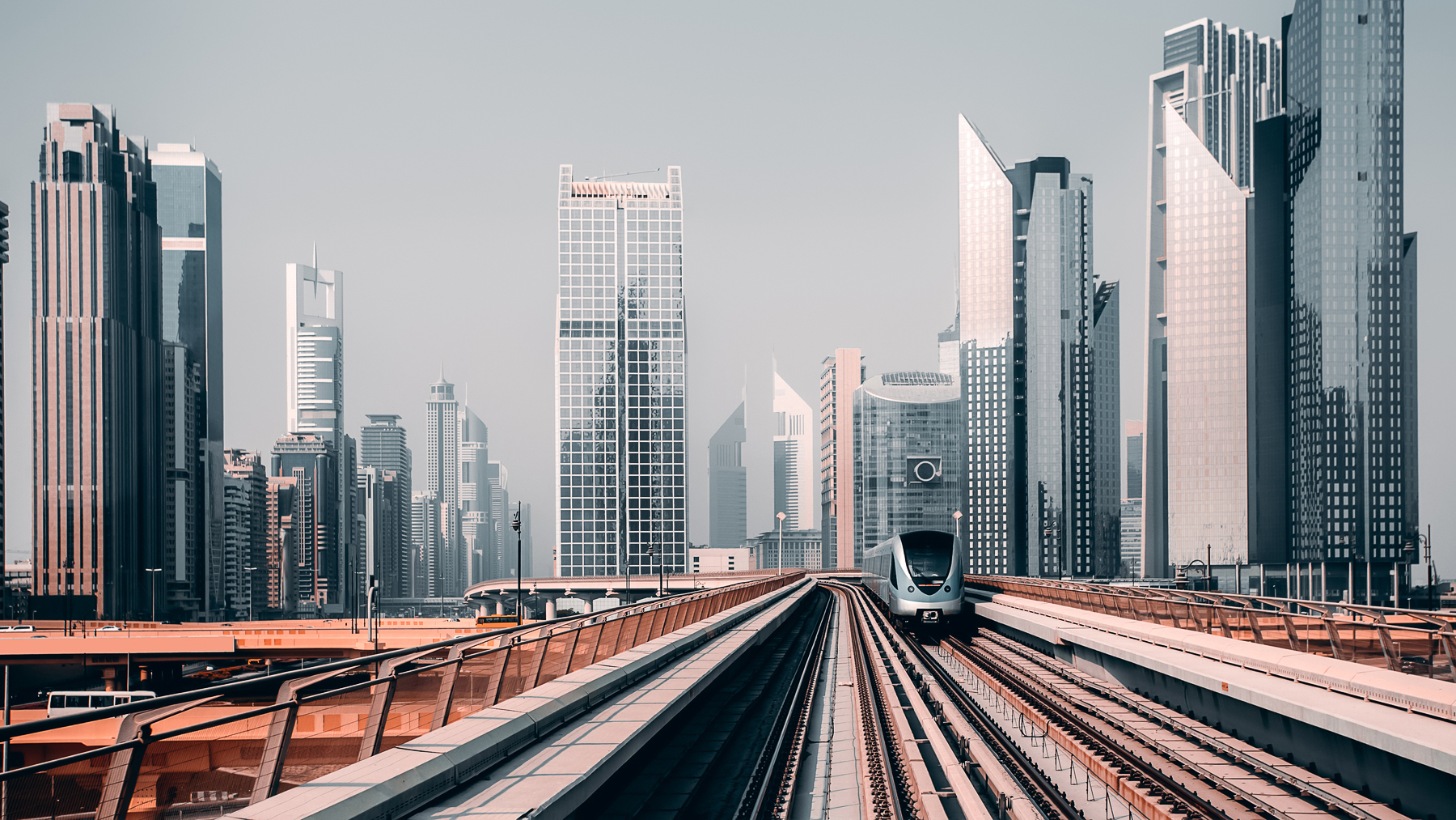 General 1800x1013 Dubai cityscape city building train railway photography
