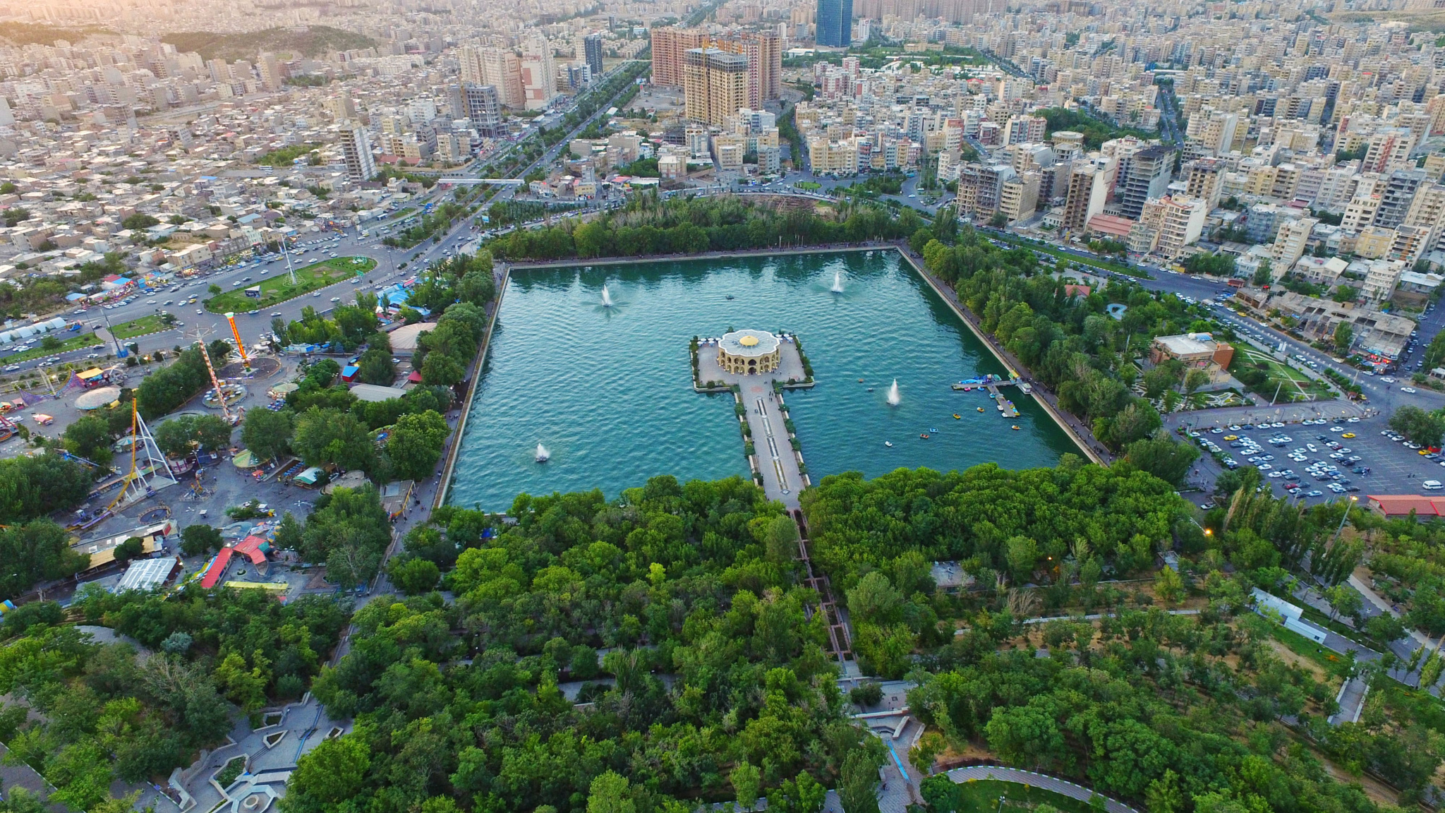 General 2048x1152 Iran city park Tabriz high angle aerial view