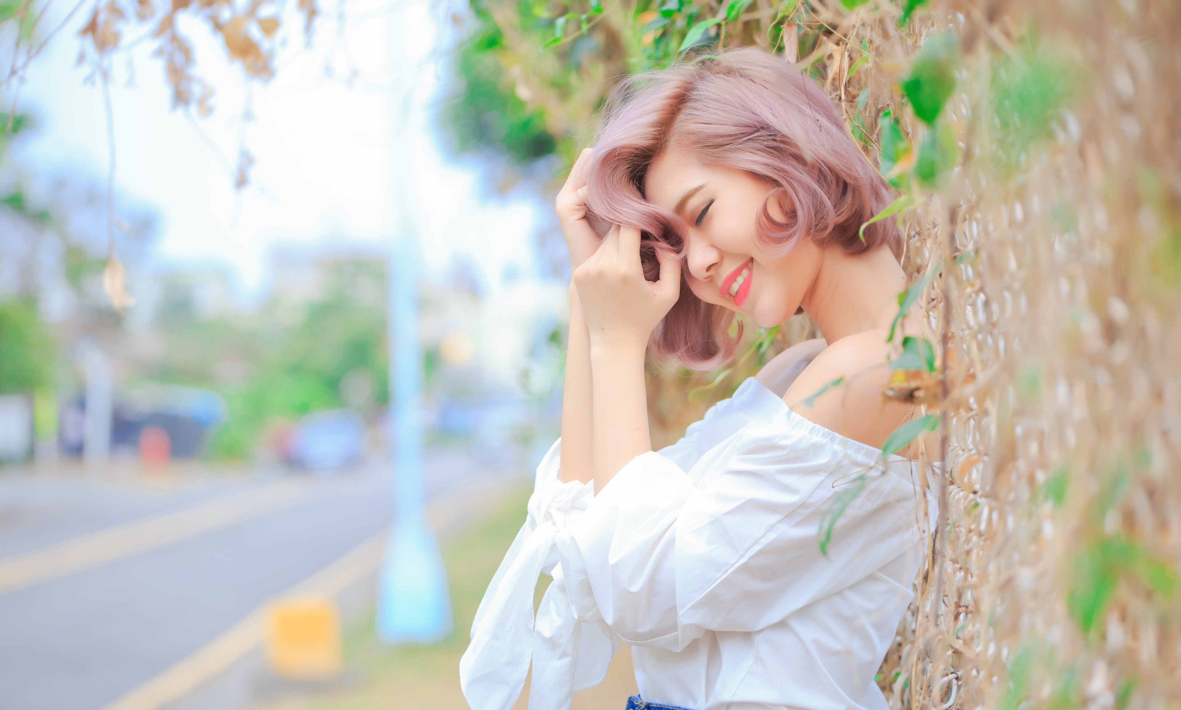 People 3840x2311 Asian model women short hair dyed hair depth of field white blouse leaning fence