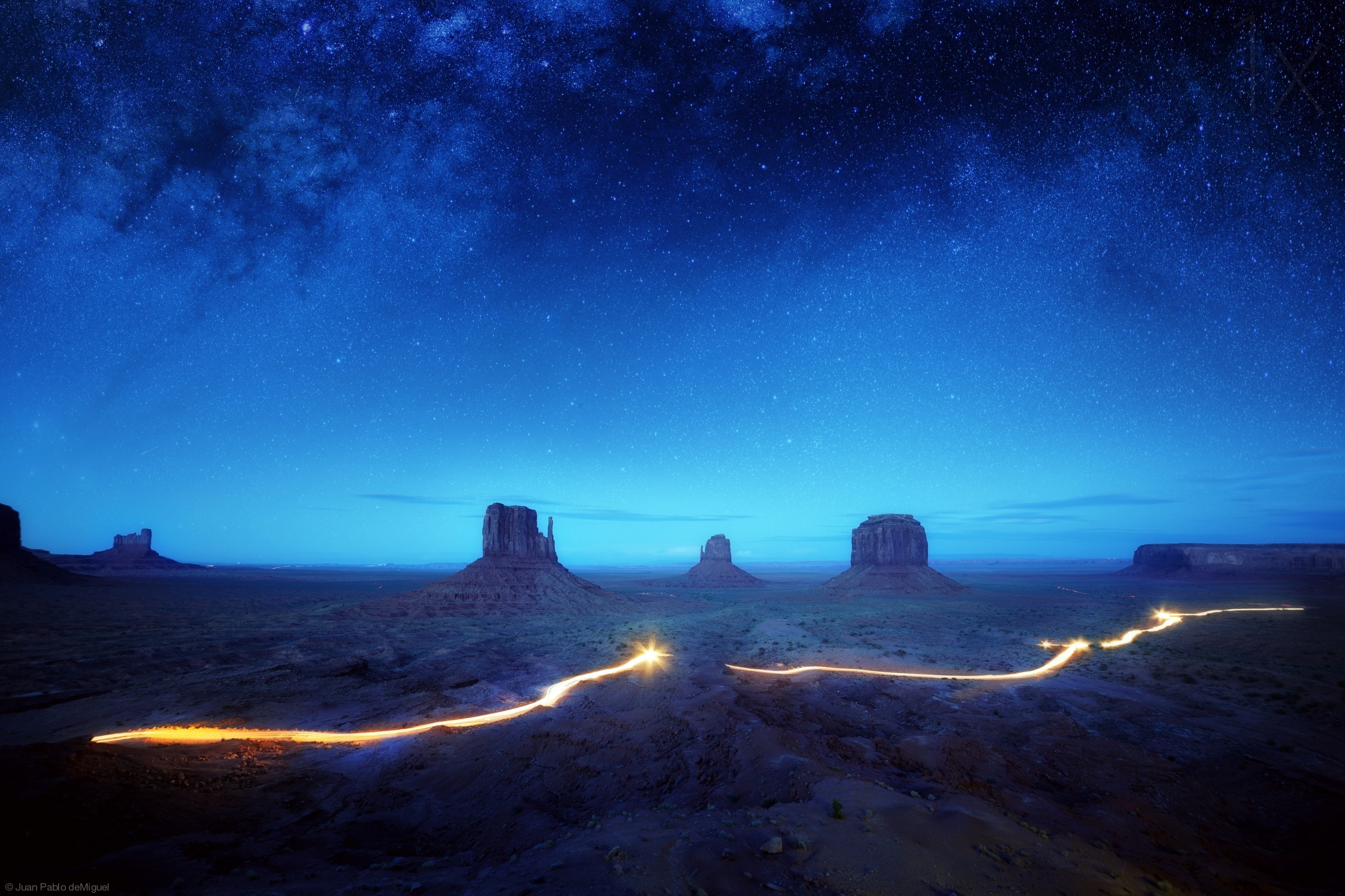 General 2500x1666 USA Monument Valley Arizona nature landscape stars sky night