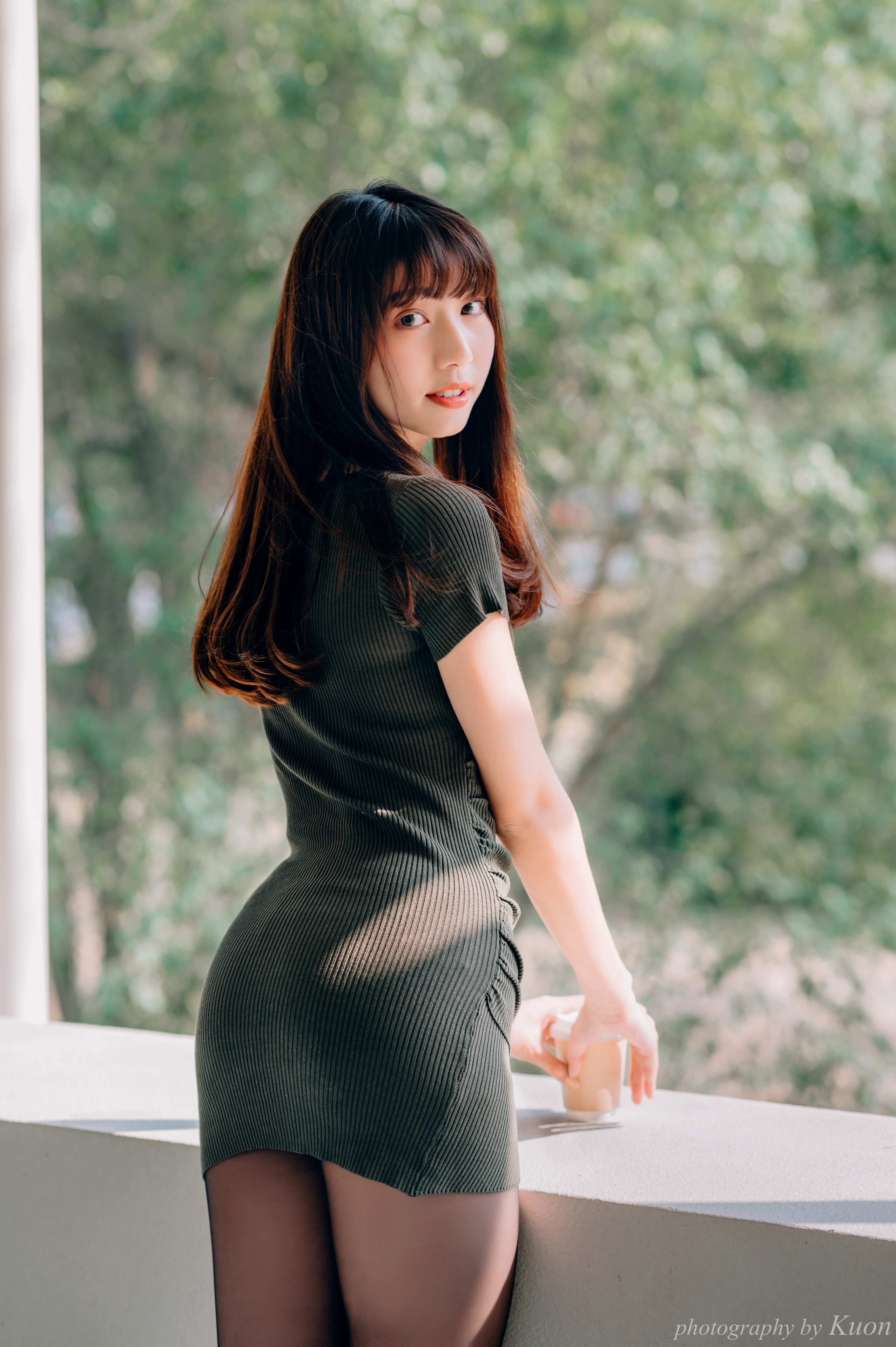 People 2555x3840 women model Asian bangs looking at viewer looking over shoulder smiling dress pantyhose portrait display outdoors photography looking back black pantyhose