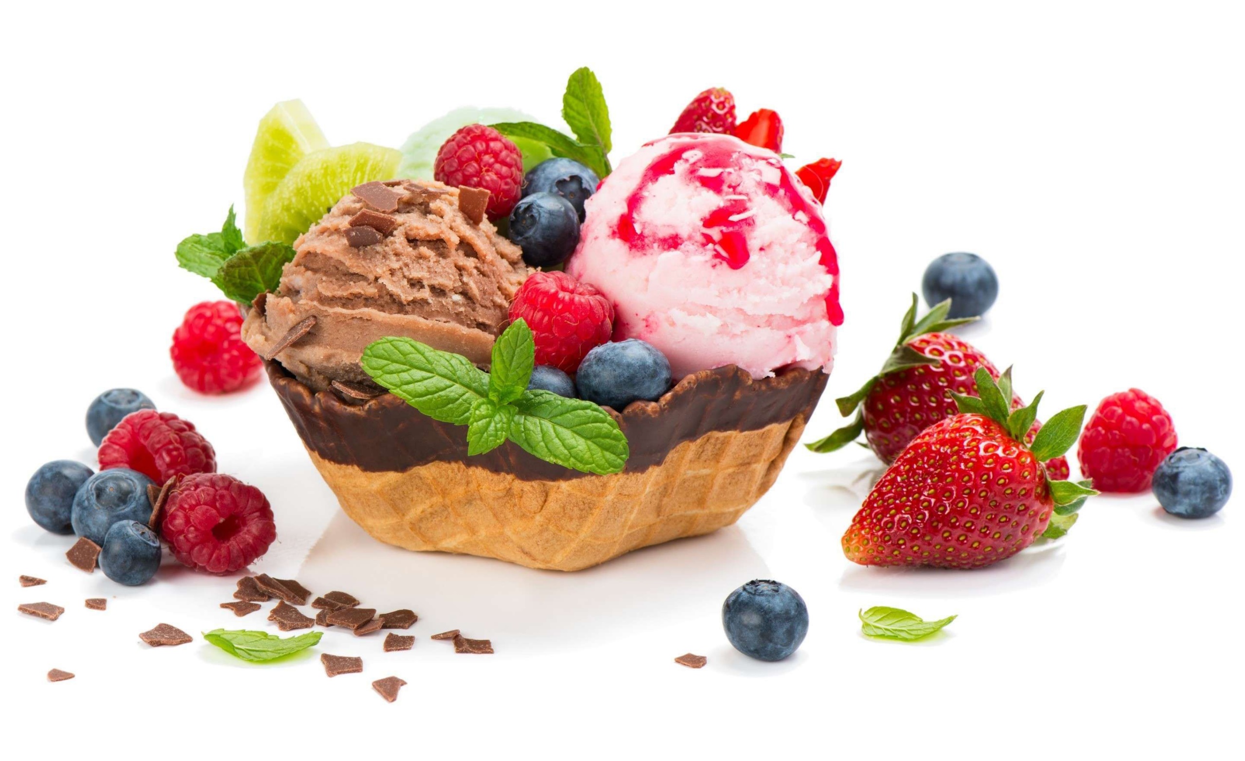 General 2560x1565 food ice cream berries fruit simple background