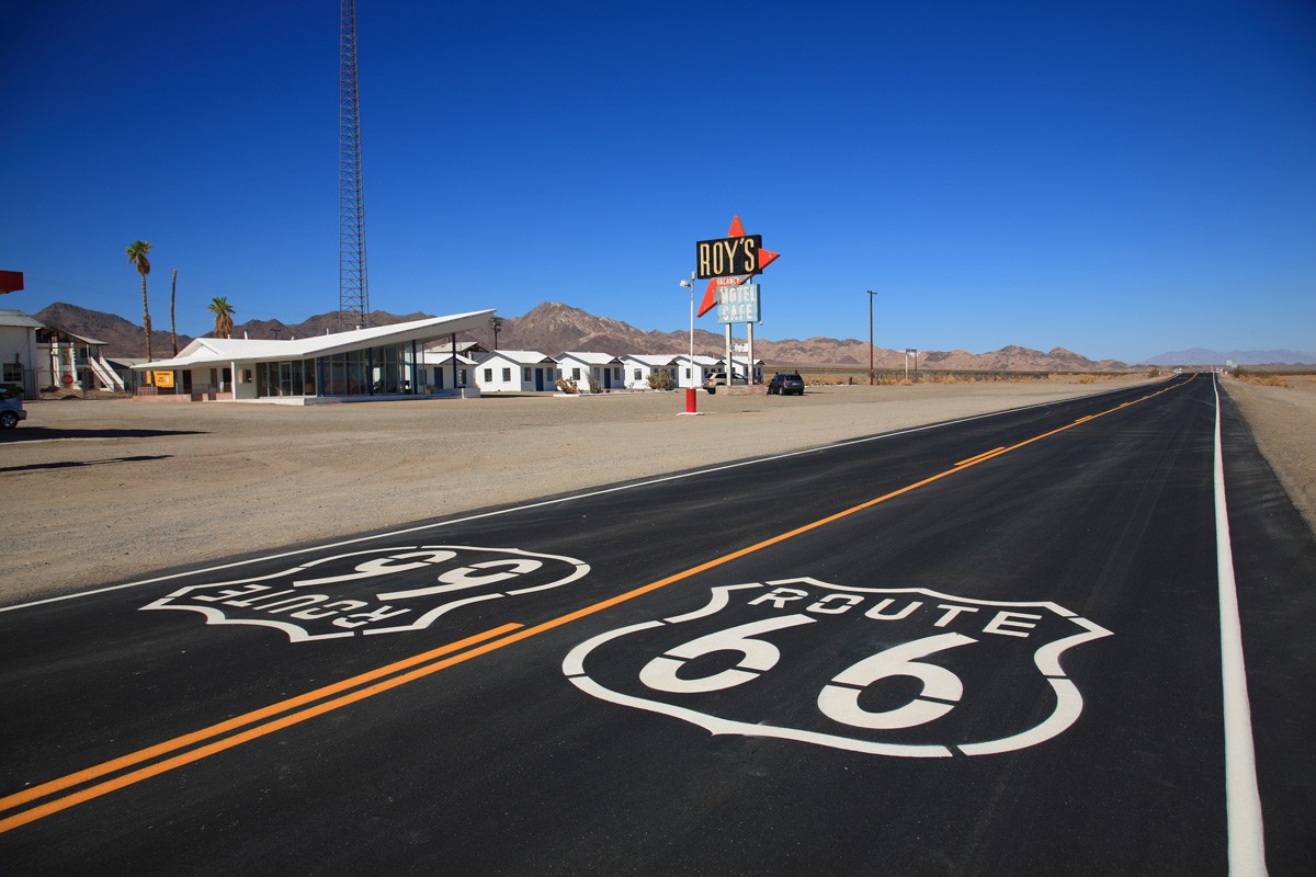 General 1200x800 road Route 66 USA highway California motel restaurant sand desert