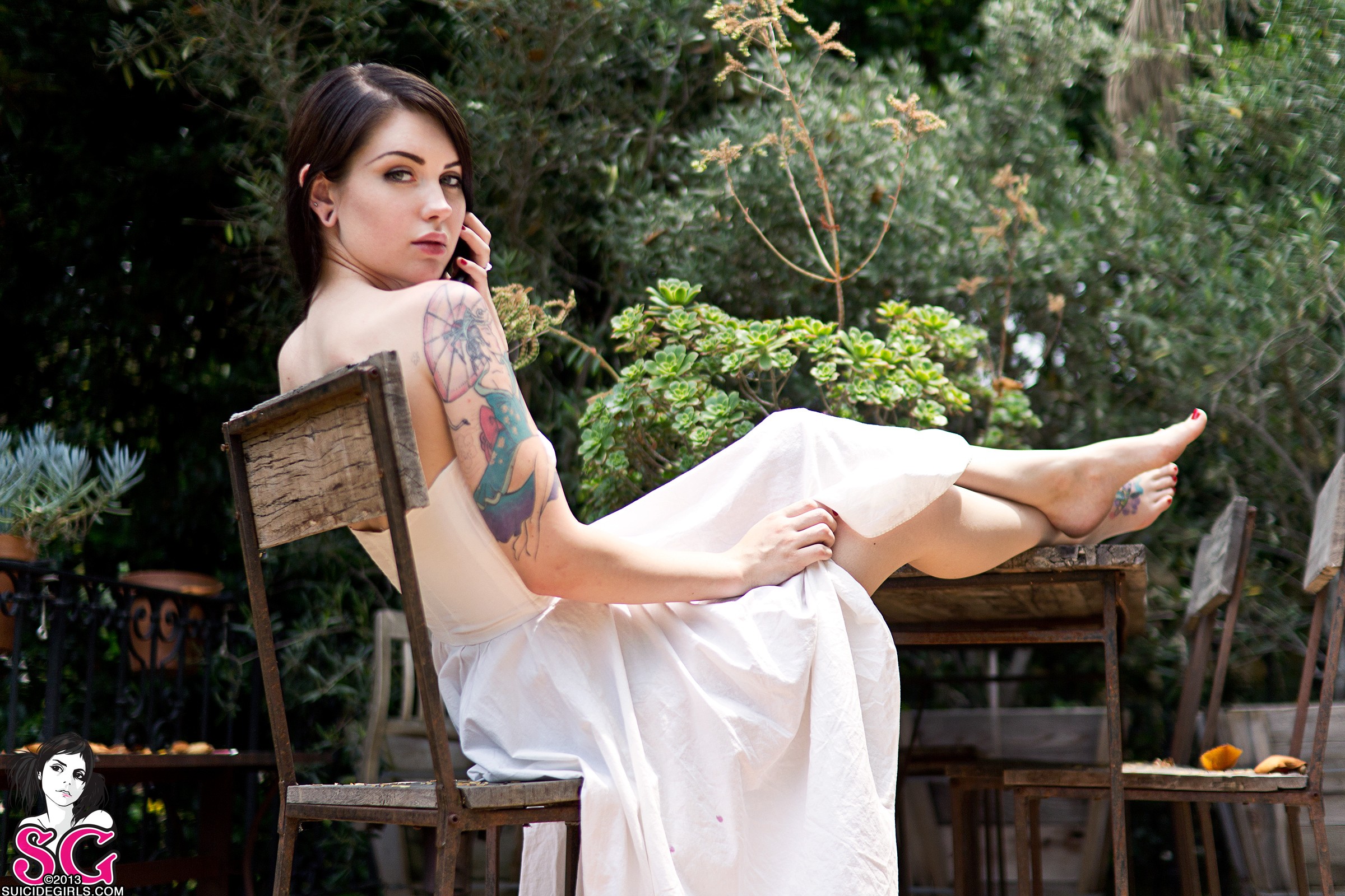 People 2400x1600 garden tattoo brunette barefoot white dress bare shoulders Ashley Holat stretched ears Suicide Girls women