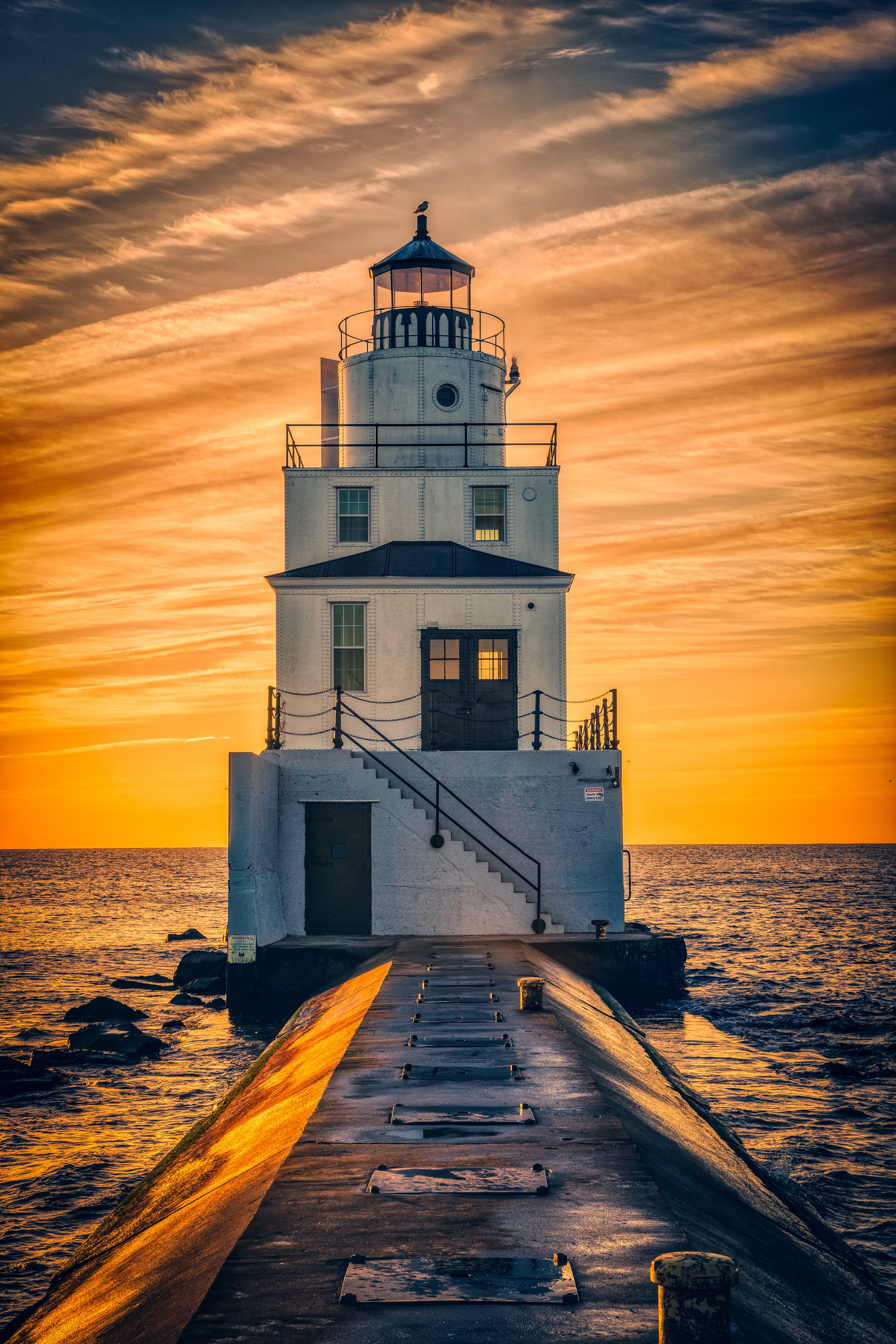 General 4000x6000 lighthouse sea water building sky yellow portrait display